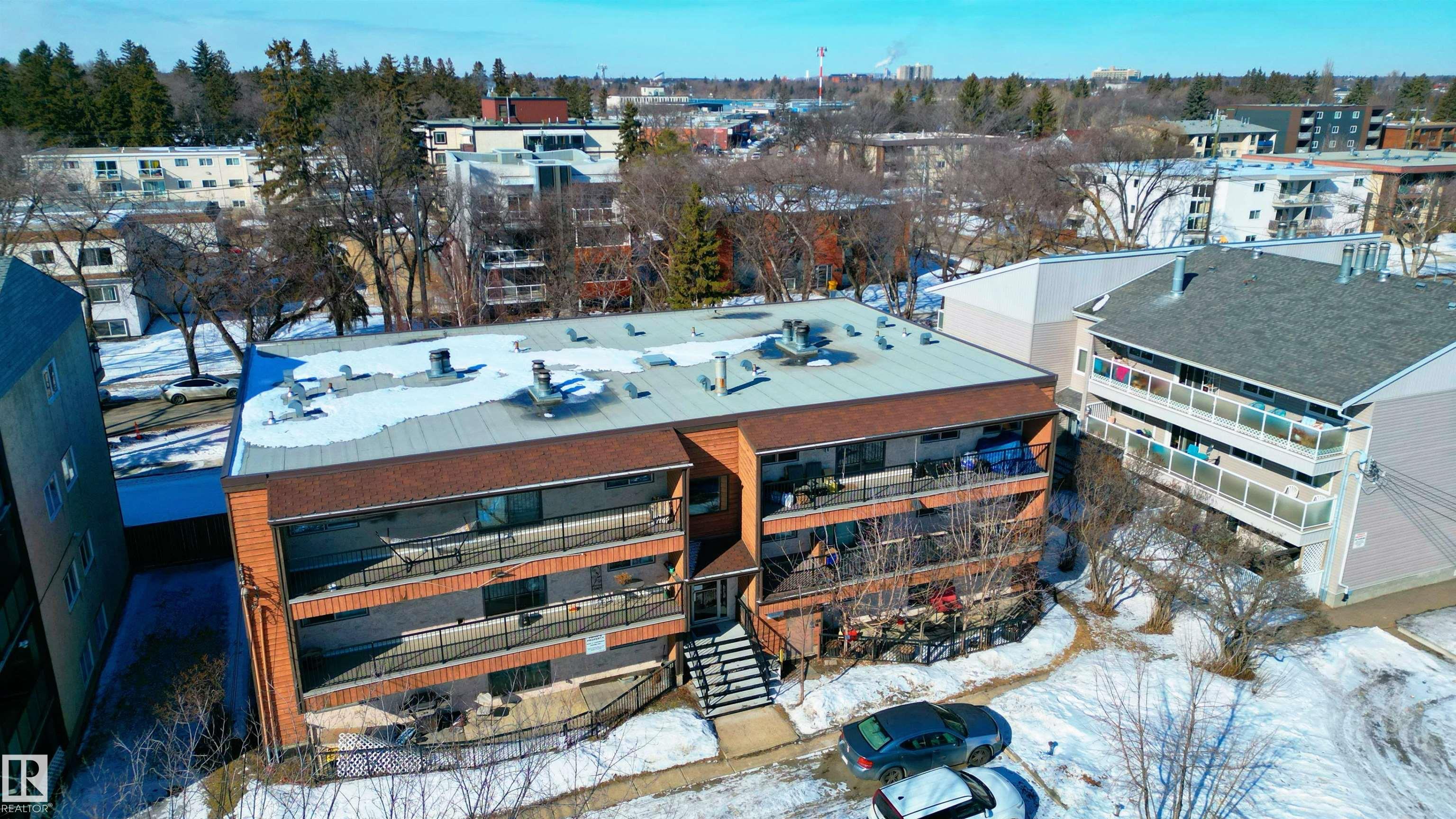 Photo 25 at 2 - 10737 116 Street NW, Queen Mary Park, Edmonton