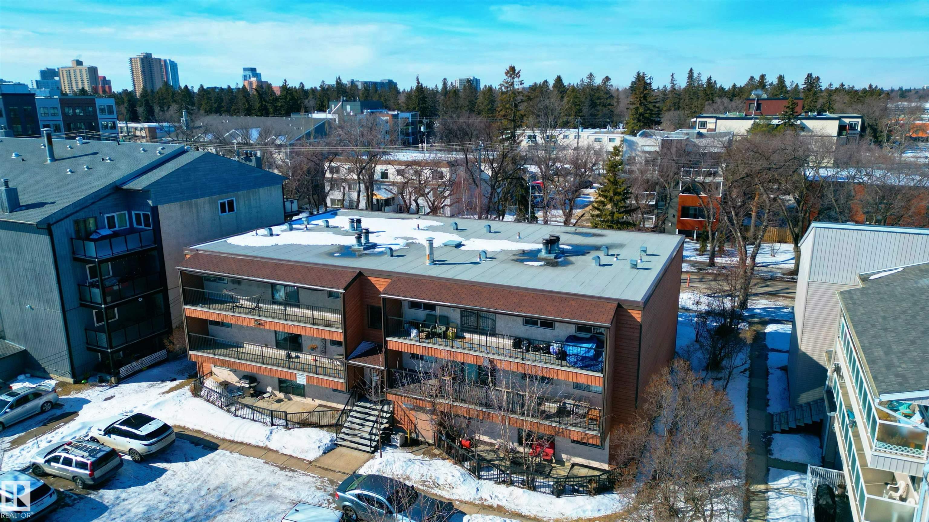 Photo 27 at 2 - 10737 116 Street NW, Queen Mary Park, Edmonton