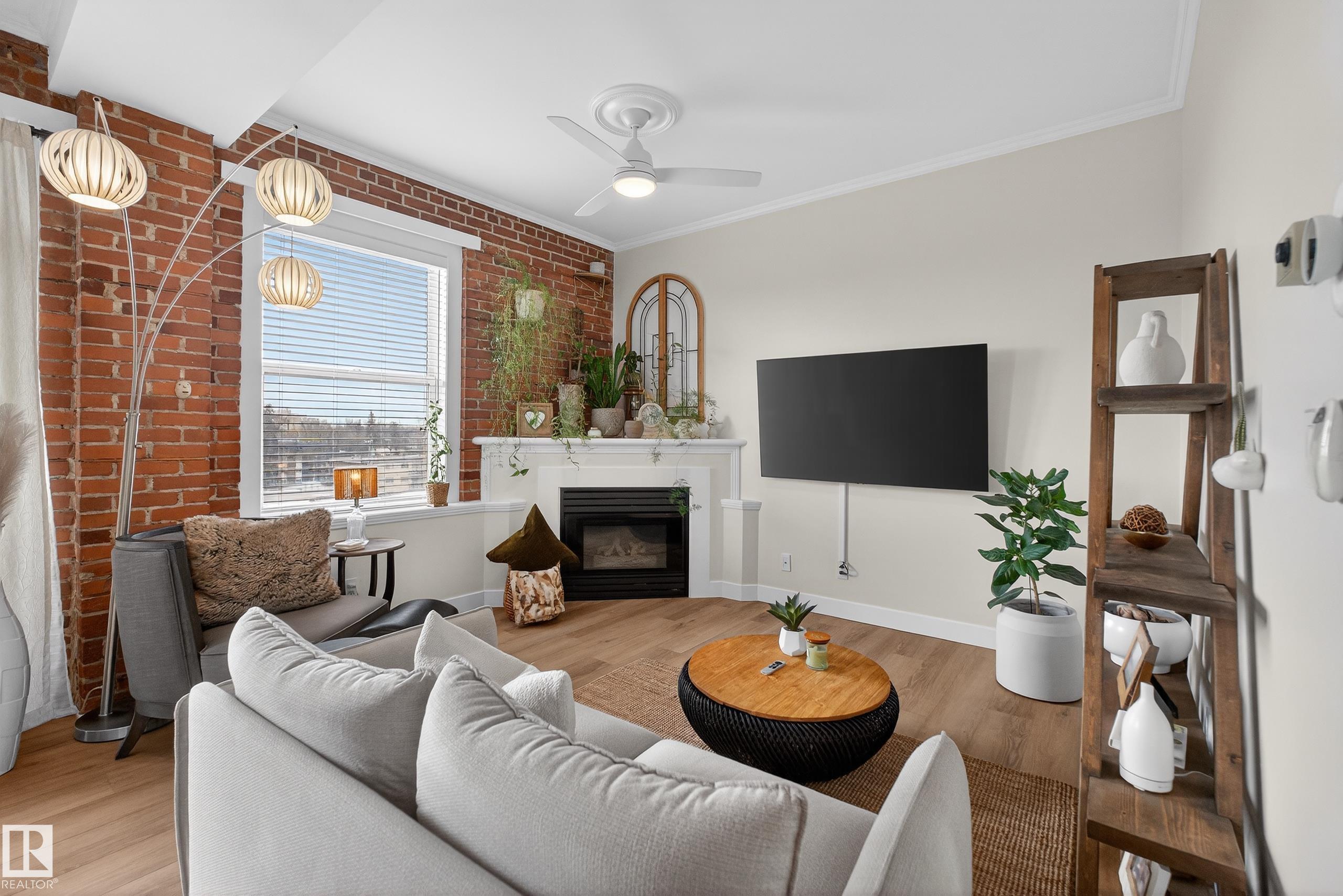 Photo 5 at 412 - 10728 82 Avenue NW, Garneau, Edmonton