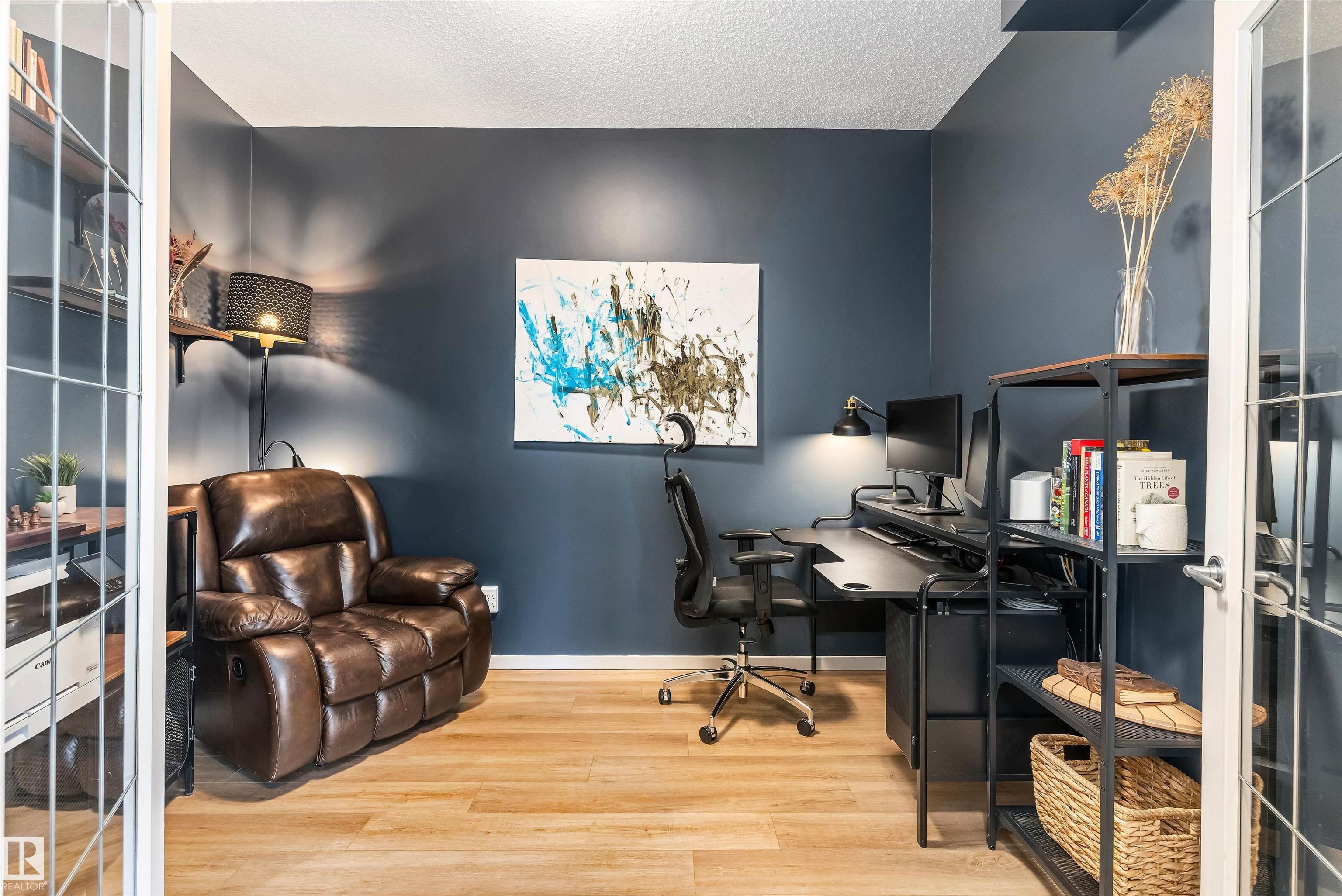 Photo 4 at 404 - 9910 111 Street NW, Wîhkwêntôwin, Edmonton