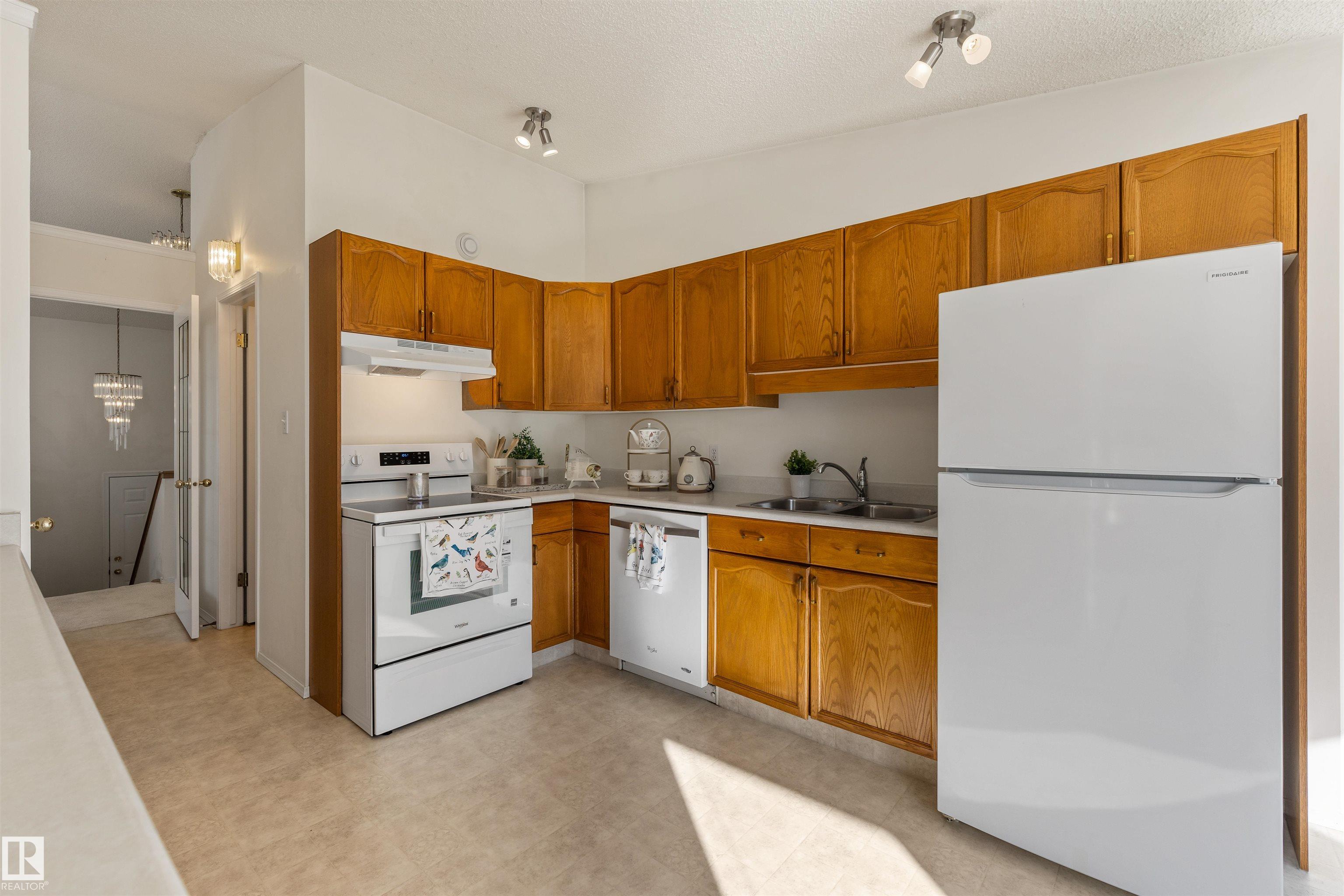 Photo 16 at 13851 131 Avenue NW, Athlone, Edmonton
