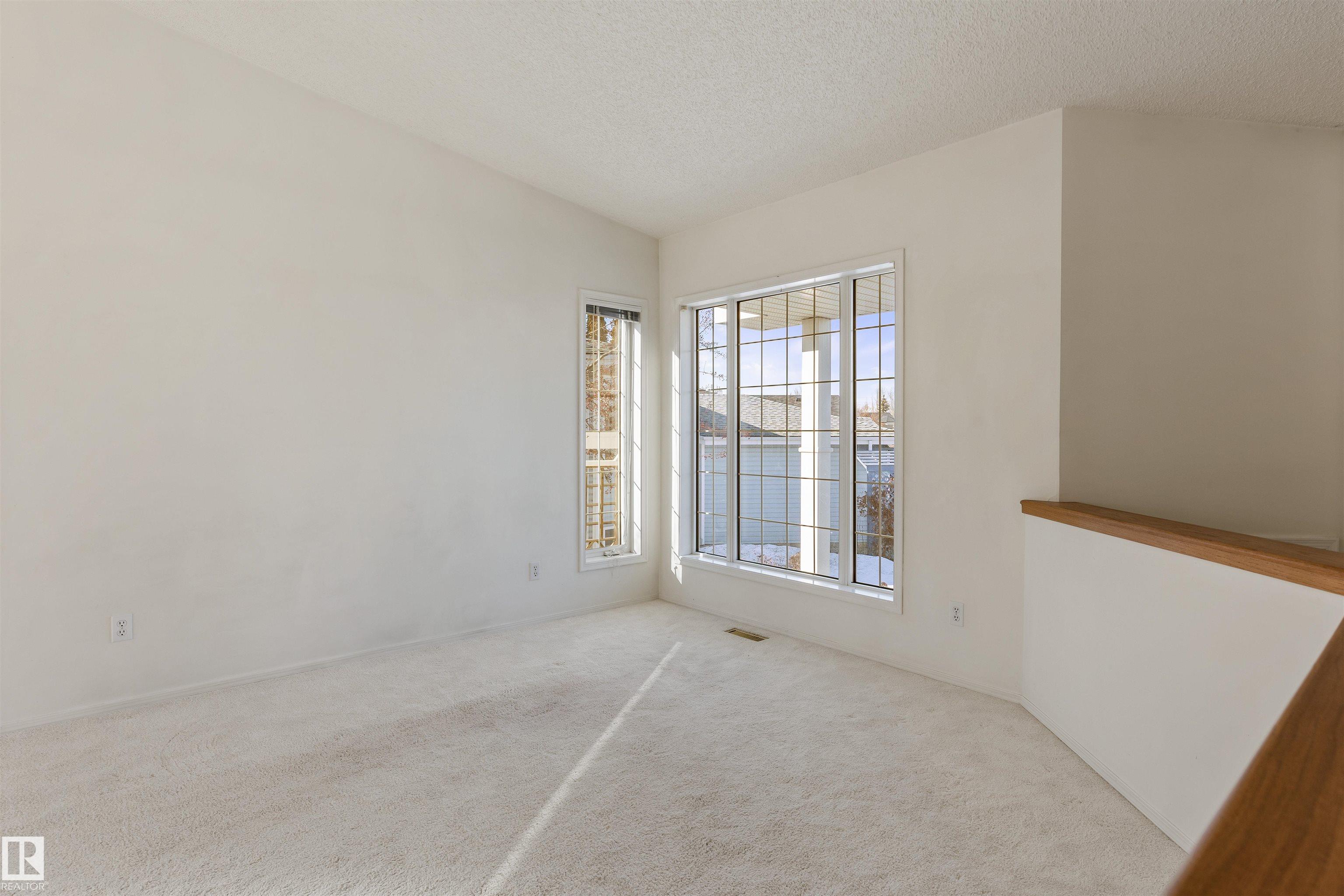 Photo 8 at 13851 131 Avenue NW, Athlone, Edmonton