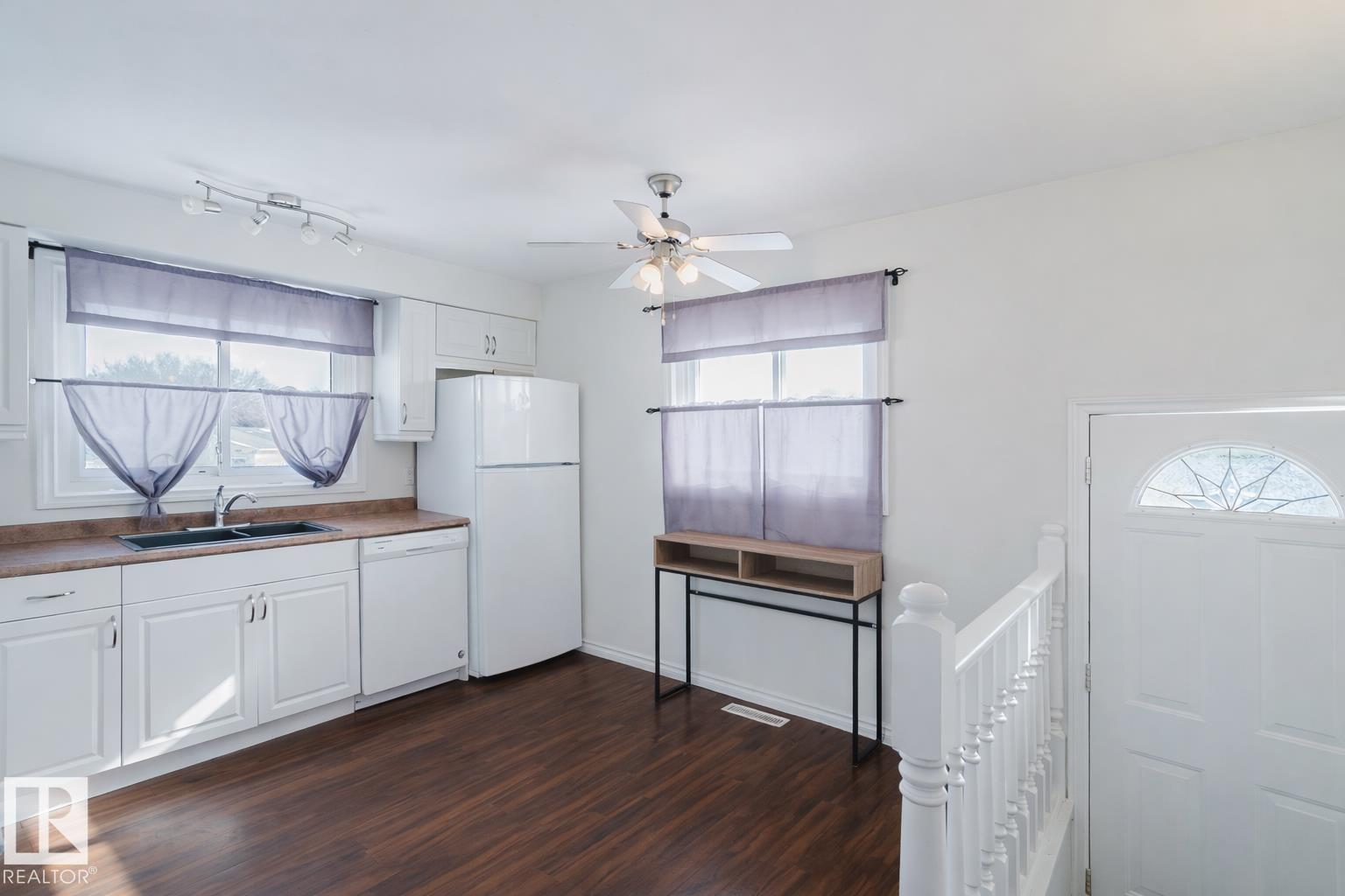 Photo 13 at 6707 149a Avenue NW, Kilkenny, Edmonton