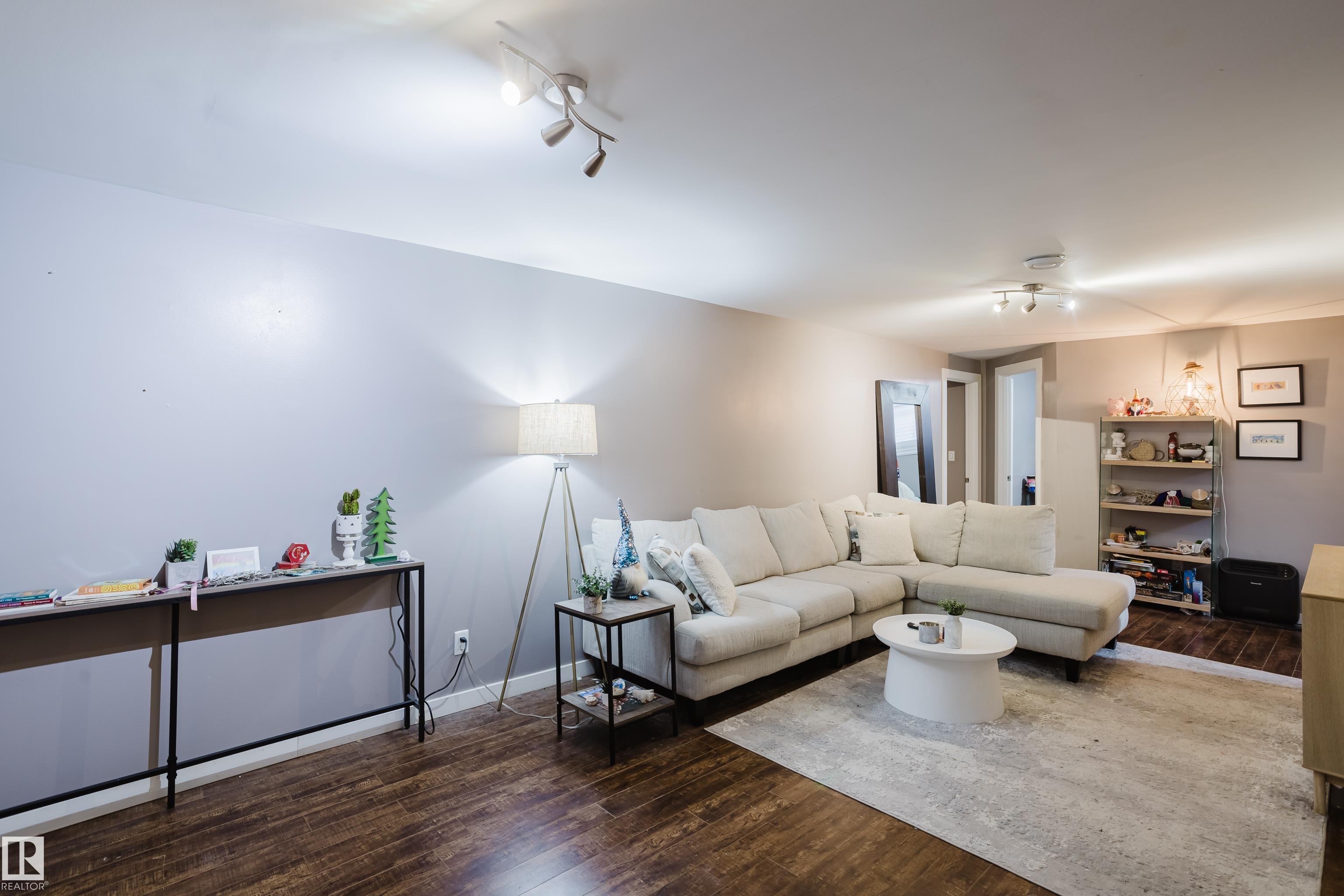 Photo 27 at 6707 149a Avenue NW, Kilkenny, Edmonton