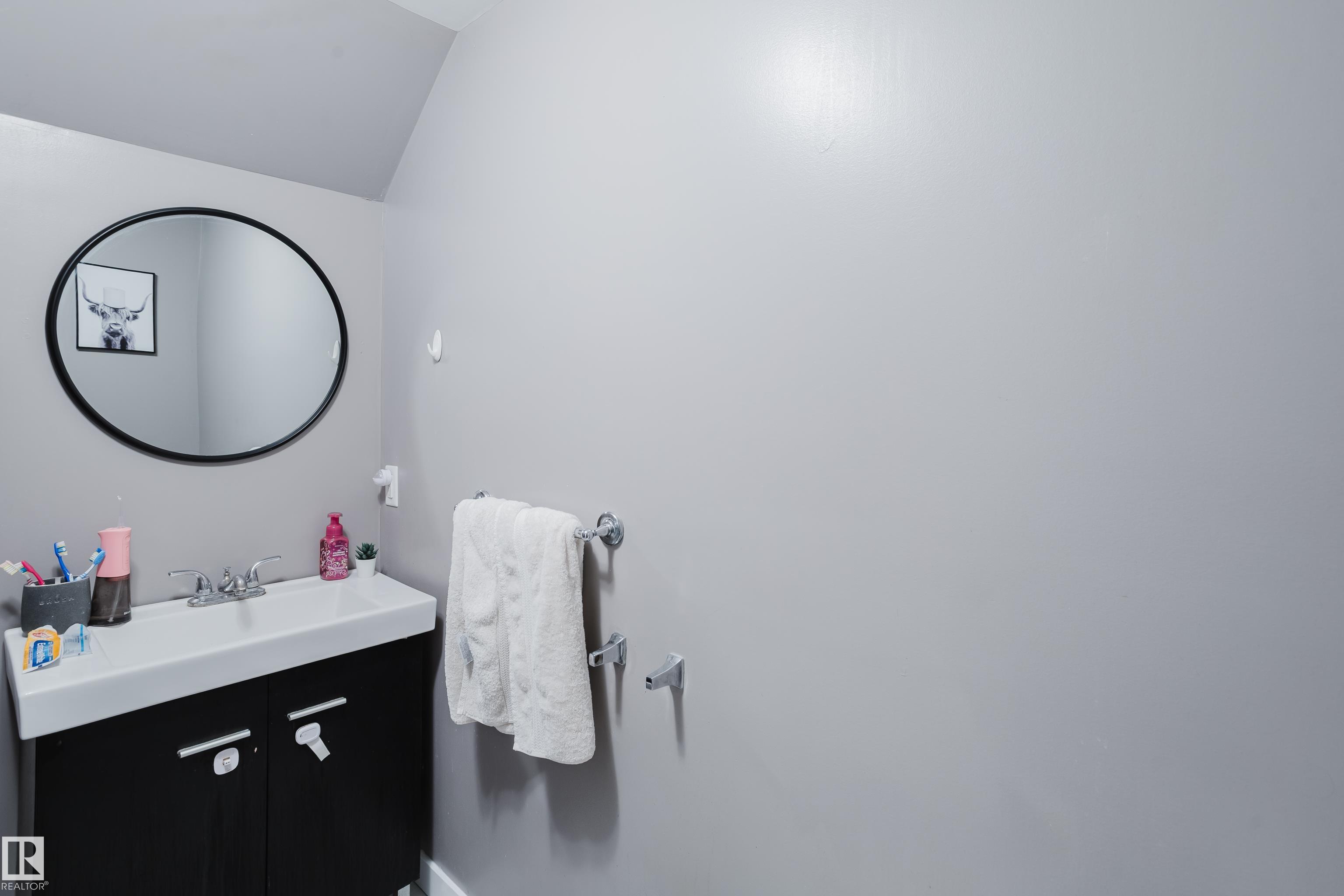 Photo 42 at 6707 149a Avenue NW, Kilkenny, Edmonton