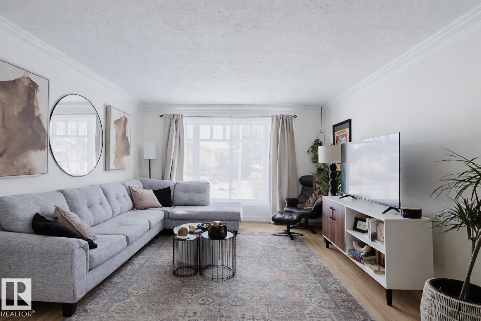 Photo 6 at 6707 149a Avenue NW, Kilkenny, Edmonton