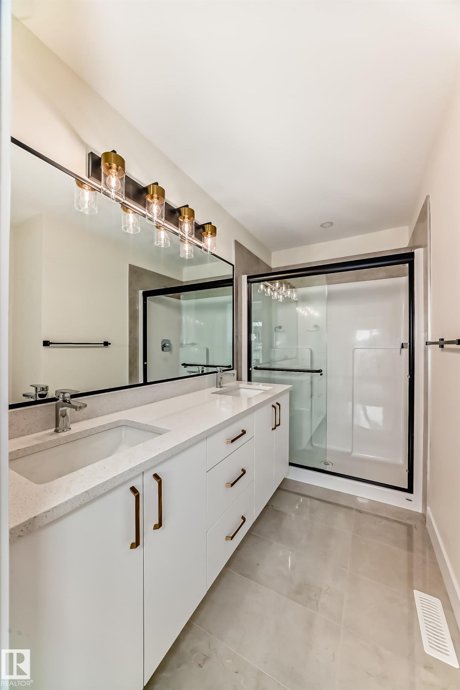 Photo 31 at 10718 149 Street NW, High Park, Edmonton