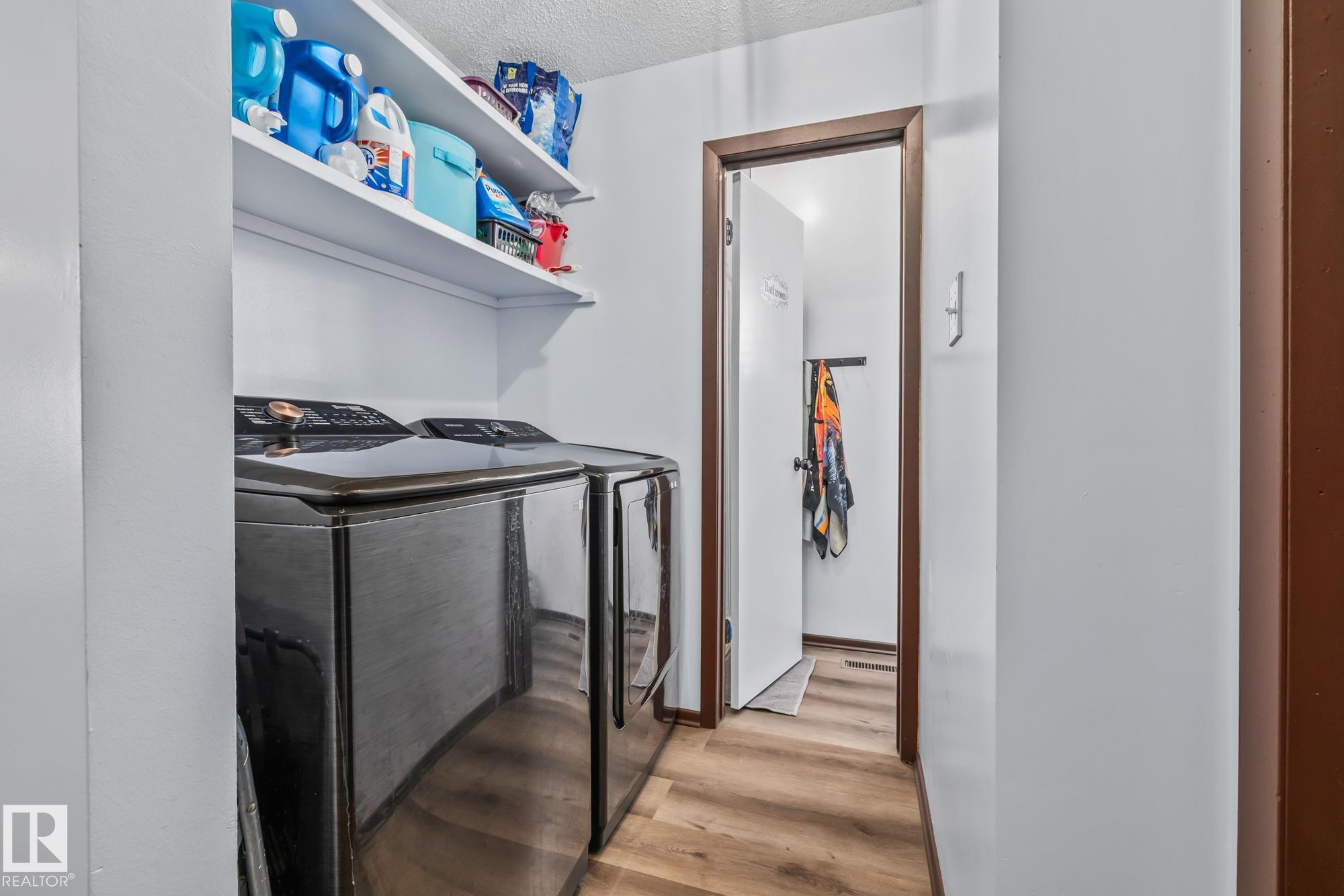 Photo 19 at 8812 135 Avenue NW, Glengarry, Edmonton