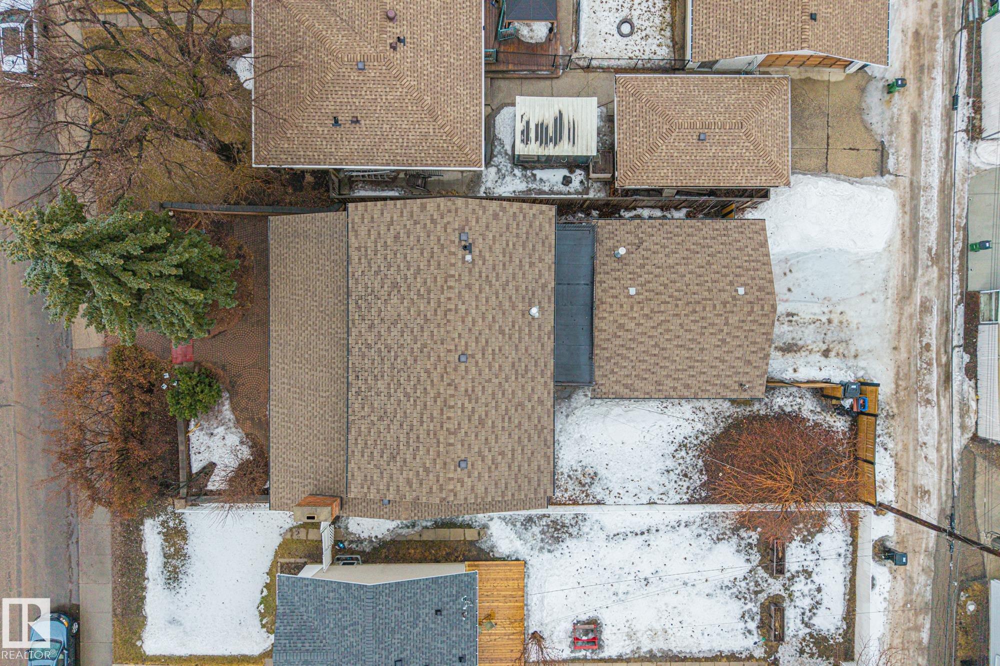 Photo 54 at 8812 135 Avenue NW, Glengarry, Edmonton