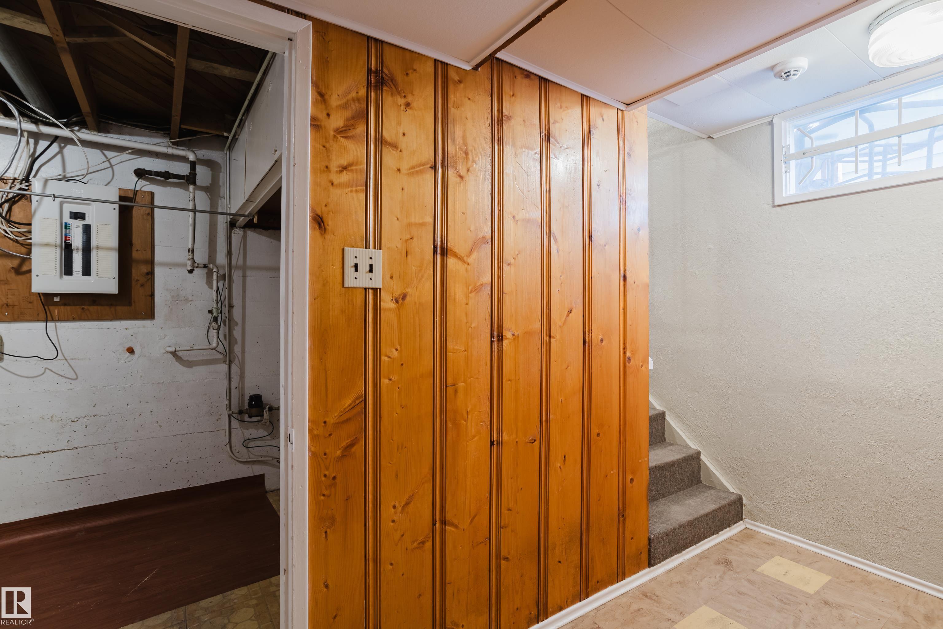 Photo 30 at 14632 95 Avenue NW, Crestwood, Edmonton