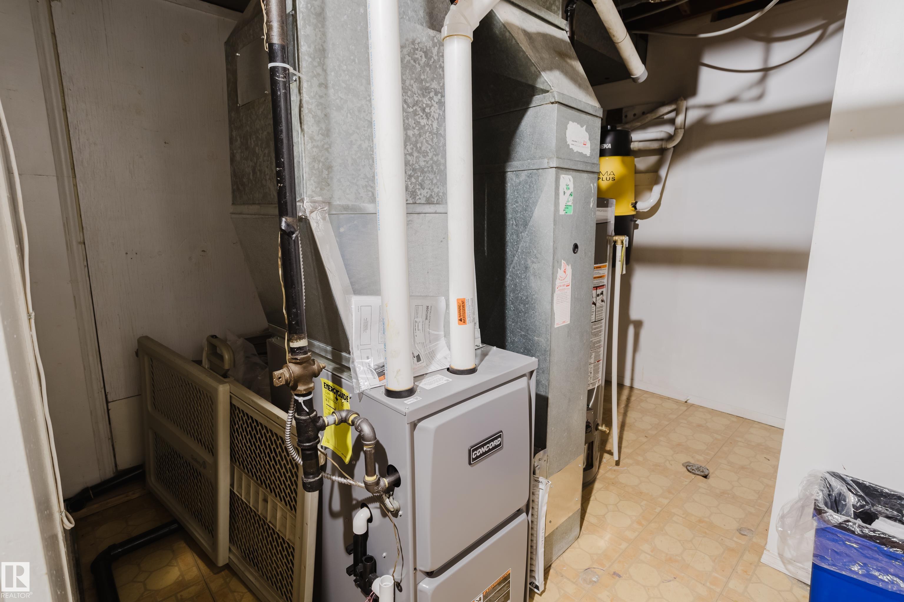 Photo 35 at 14632 95 Avenue NW, Crestwood, Edmonton