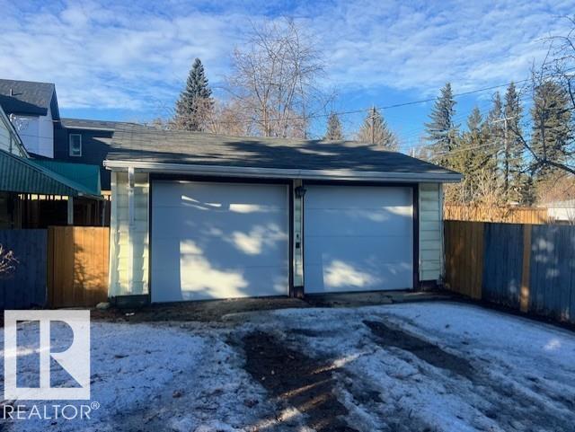 Photo 7 at 14632 95 Avenue NW, Crestwood, Edmonton