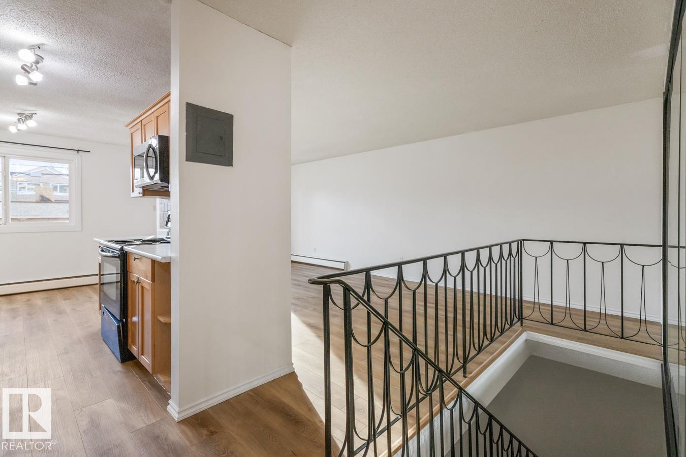 Photo 5 at 105 - 11429 124 Street NW, Inglewood, Edmonton