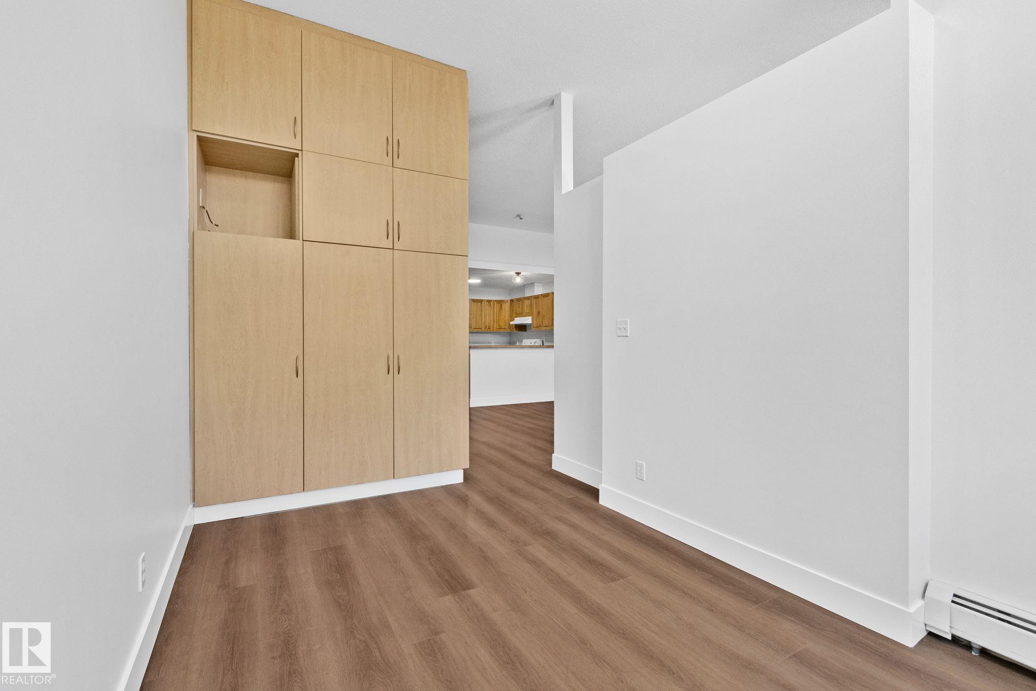 Photo 11 at 116 - 11033 127 Street NW, Westmount, Edmonton