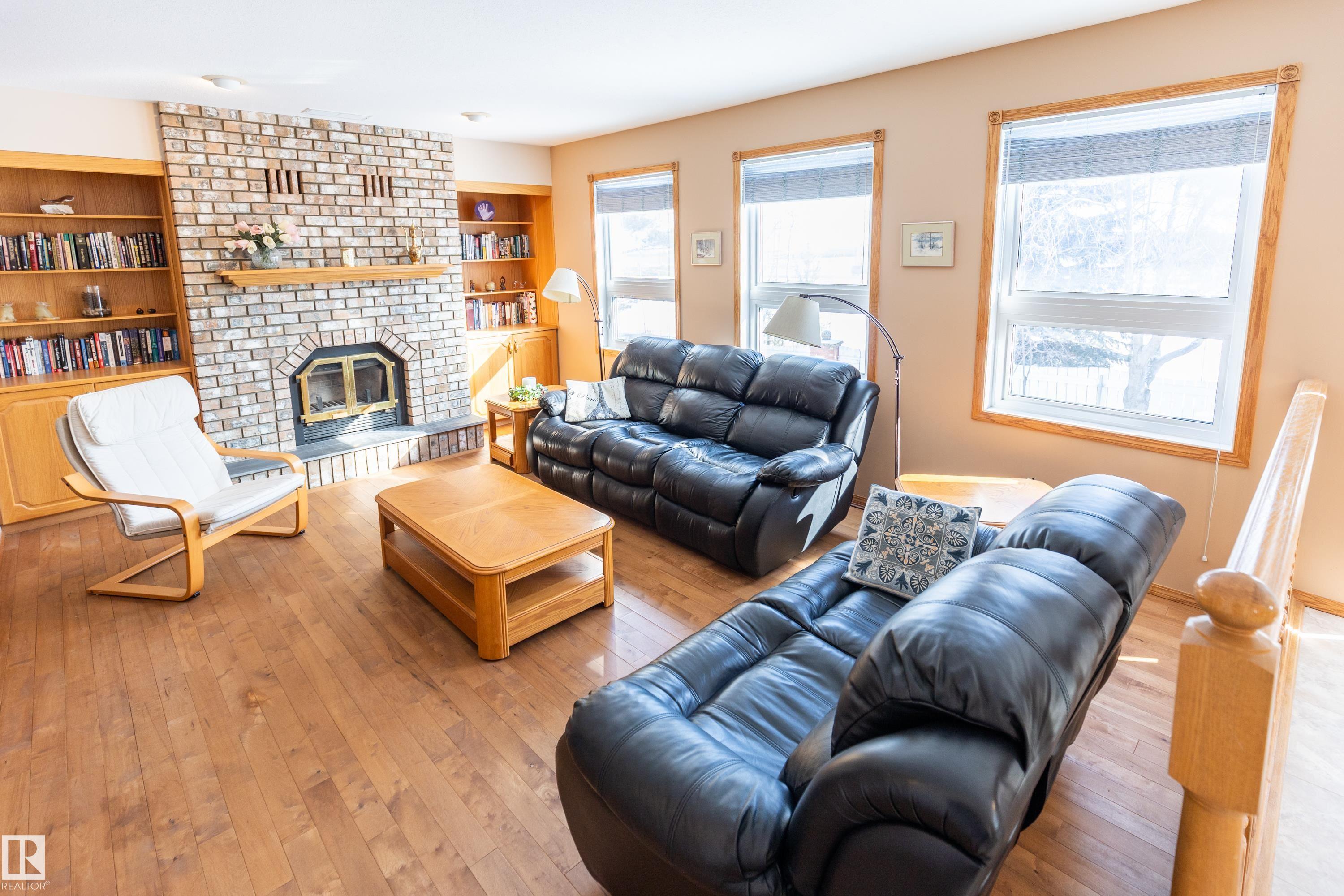 Photo 18 at 90 Highland Way, Heritage Point, Sherwood Park