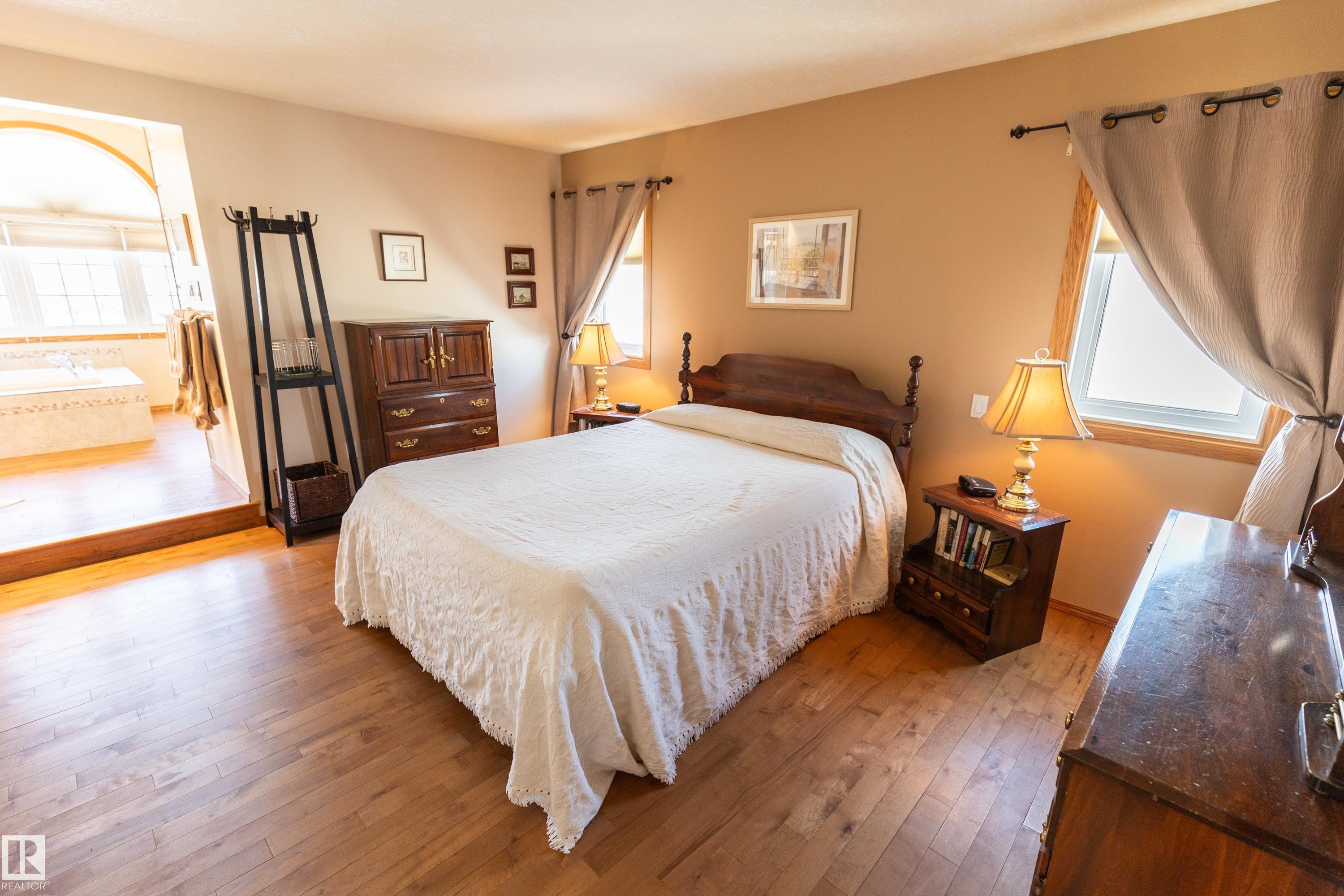 Photo 28 at 90 Highland Way, Heritage Point, Sherwood Park