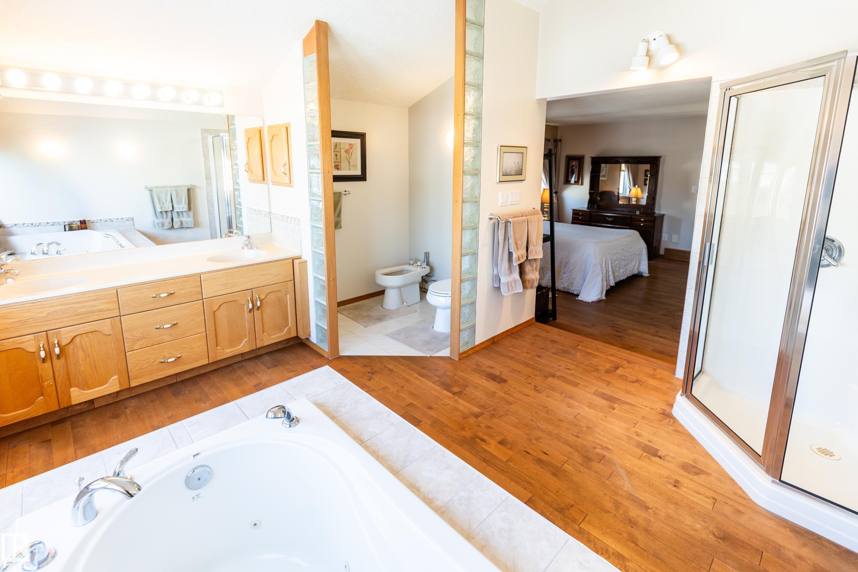 Photo 34 at 90 Highland Way, Heritage Point, Sherwood Park