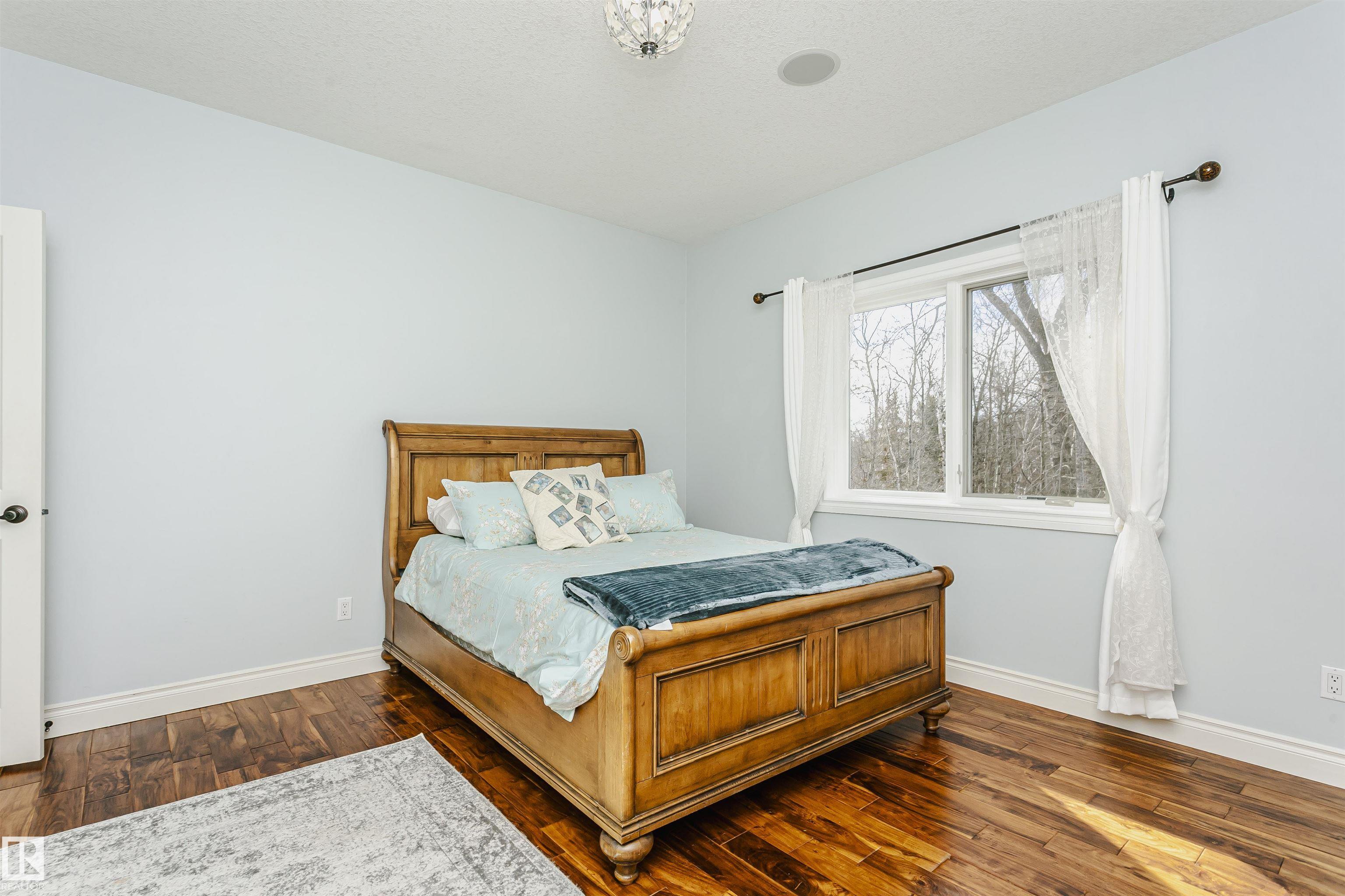 Photo 32 at 19 51222 Rge Rd 260, Winterridge Estates, Rural Parkland County