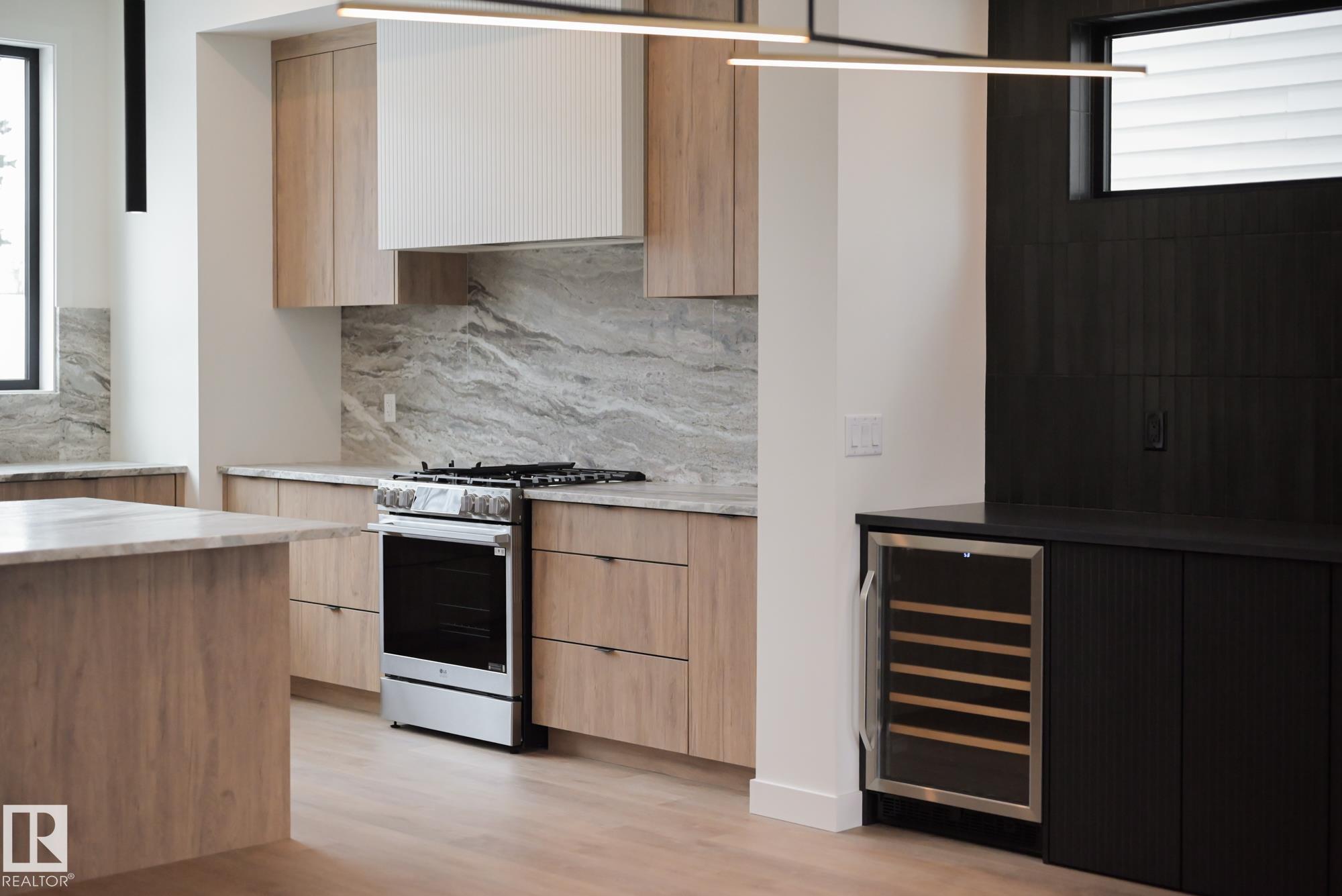 9140 74 Avenue NW, Ritchie, Edmonton 2