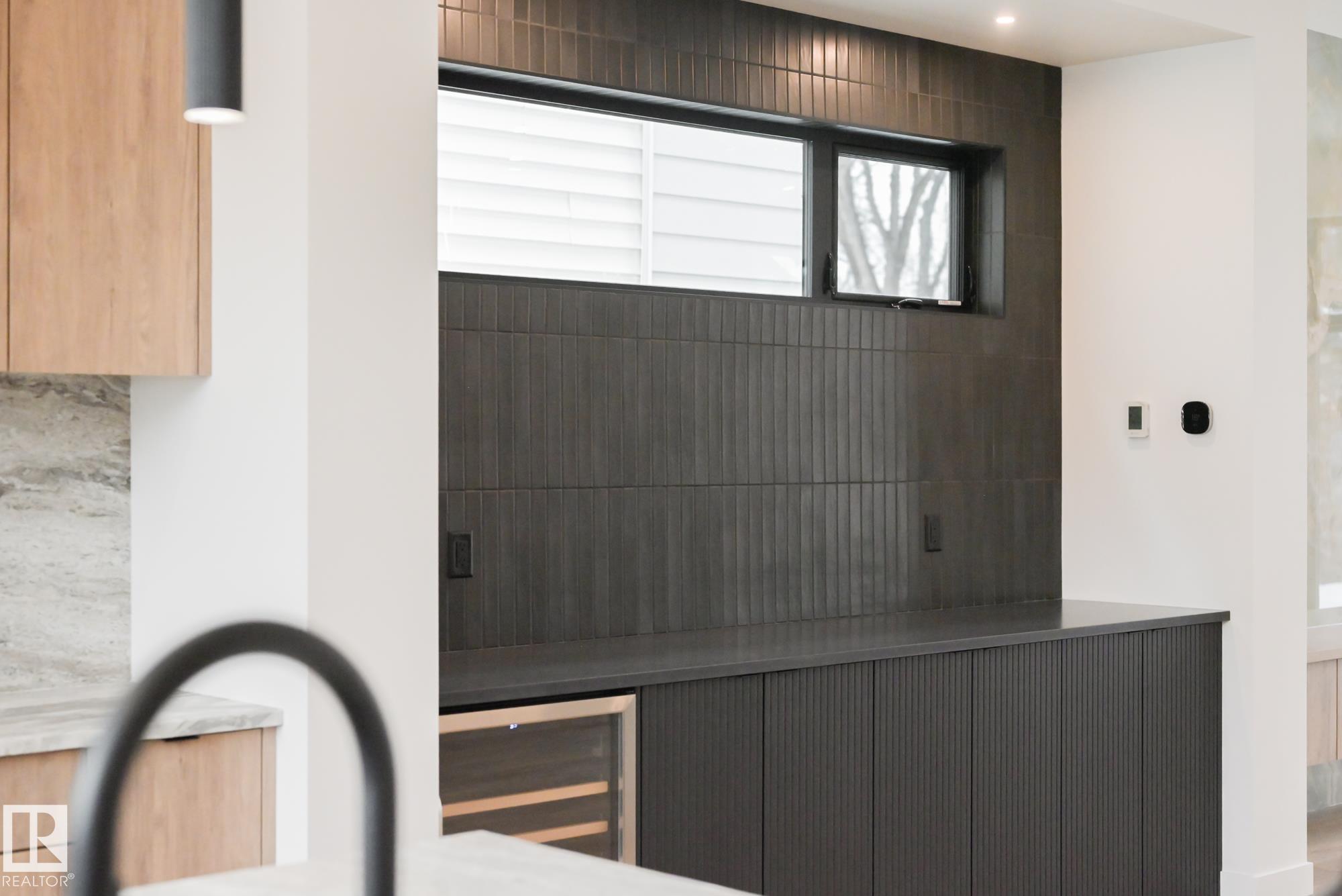 Photo 7 at 9140 74 Avenue NW, Ritchie, Edmonton