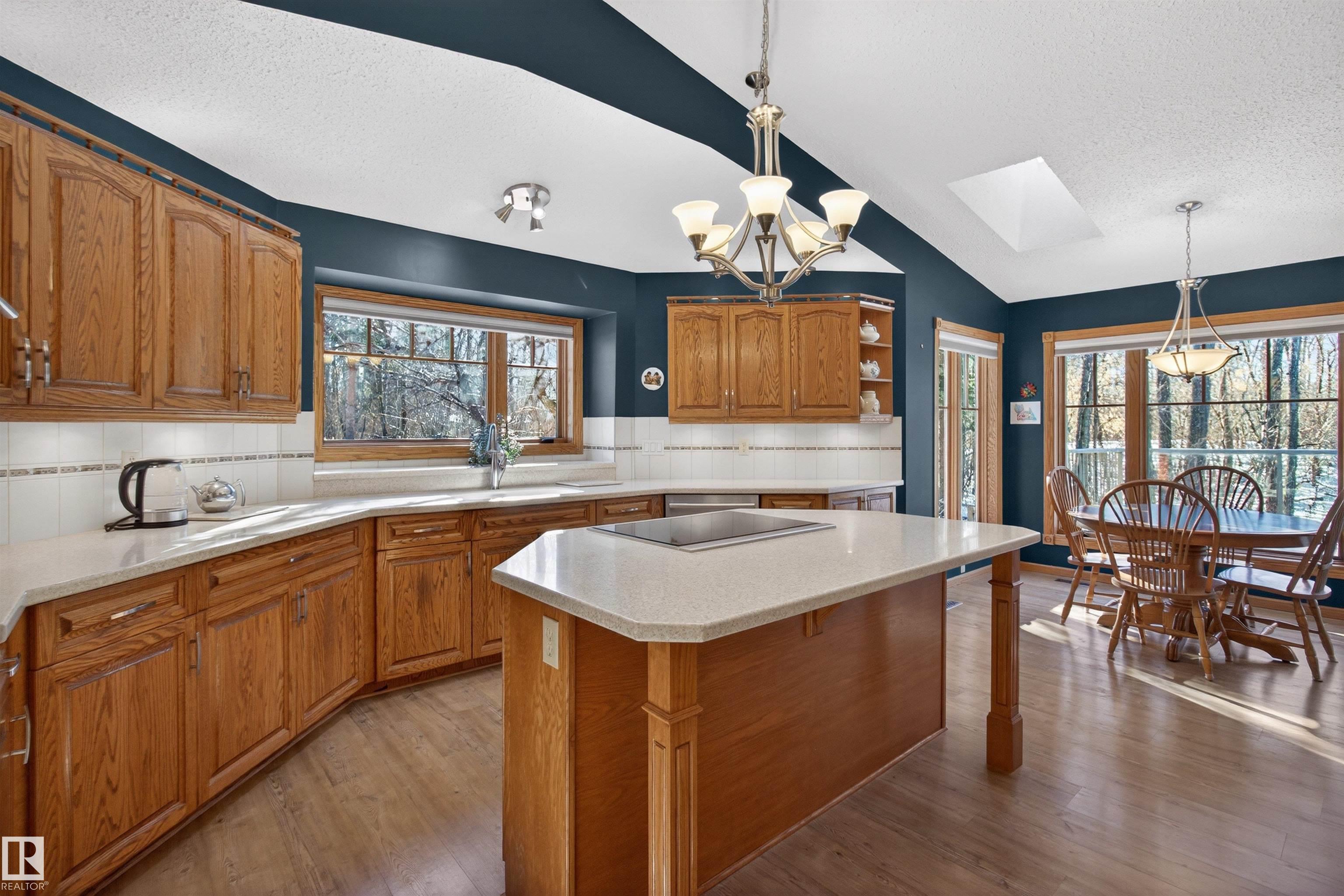 337 - 23248 Twp Road 522, South Chrenek Acres, Rural Strathcona County