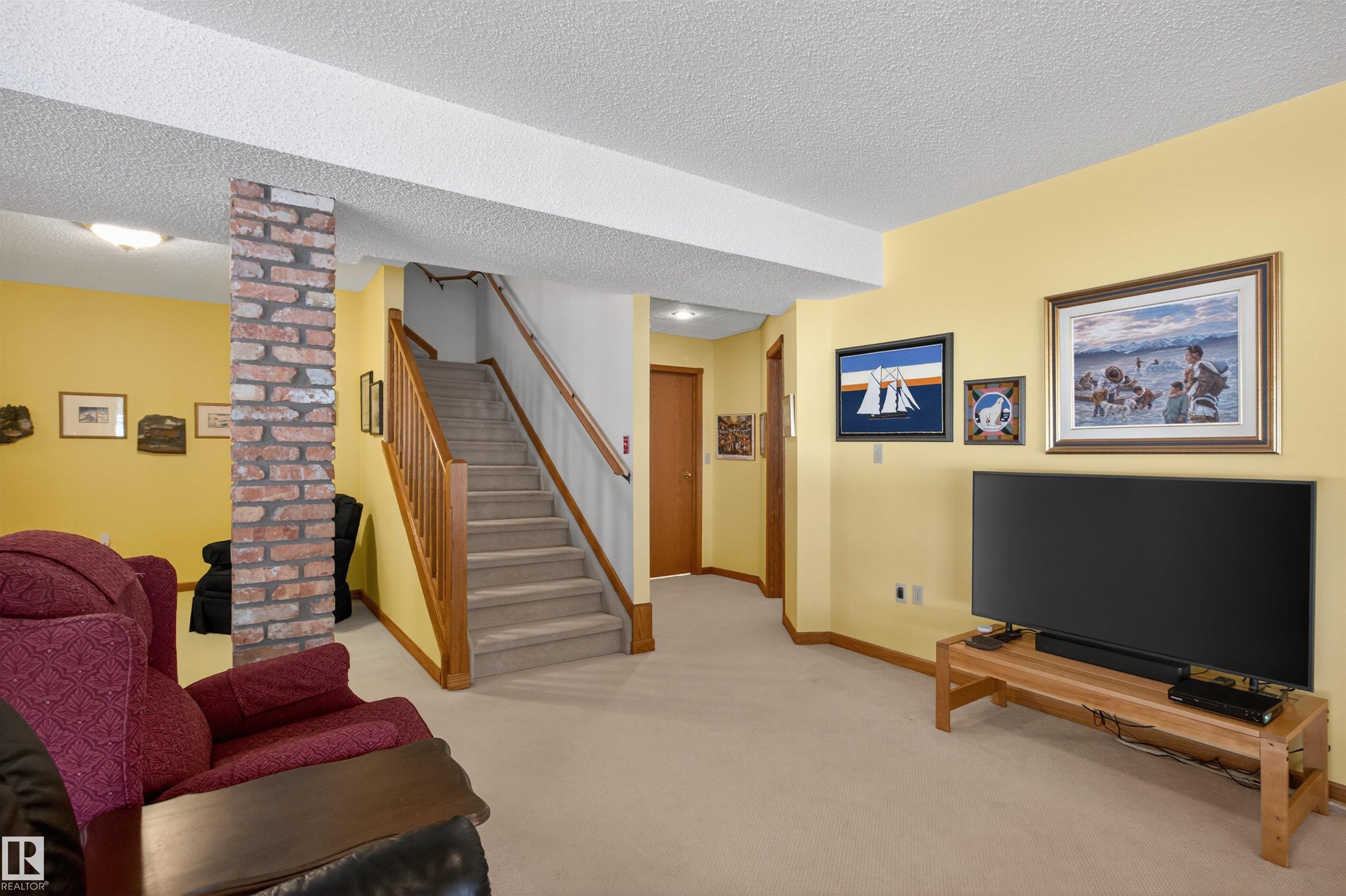 Photo 23 at 337 - 23248 Twp Road 522, South Chrenek Acres, Rural Strathcona County