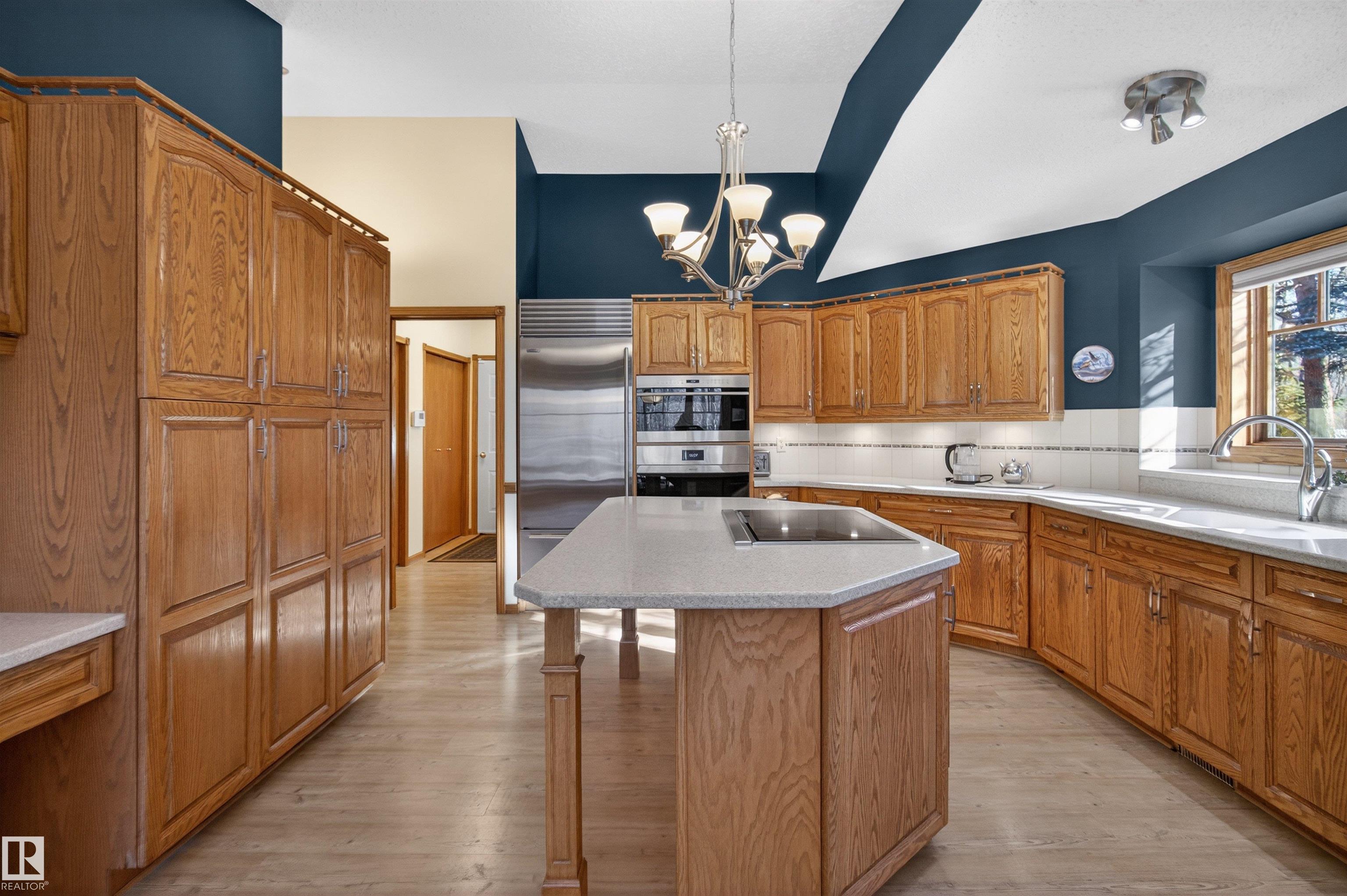 337 - 23248 Twp Road 522, South Chrenek Acres, Rural Strathcona County