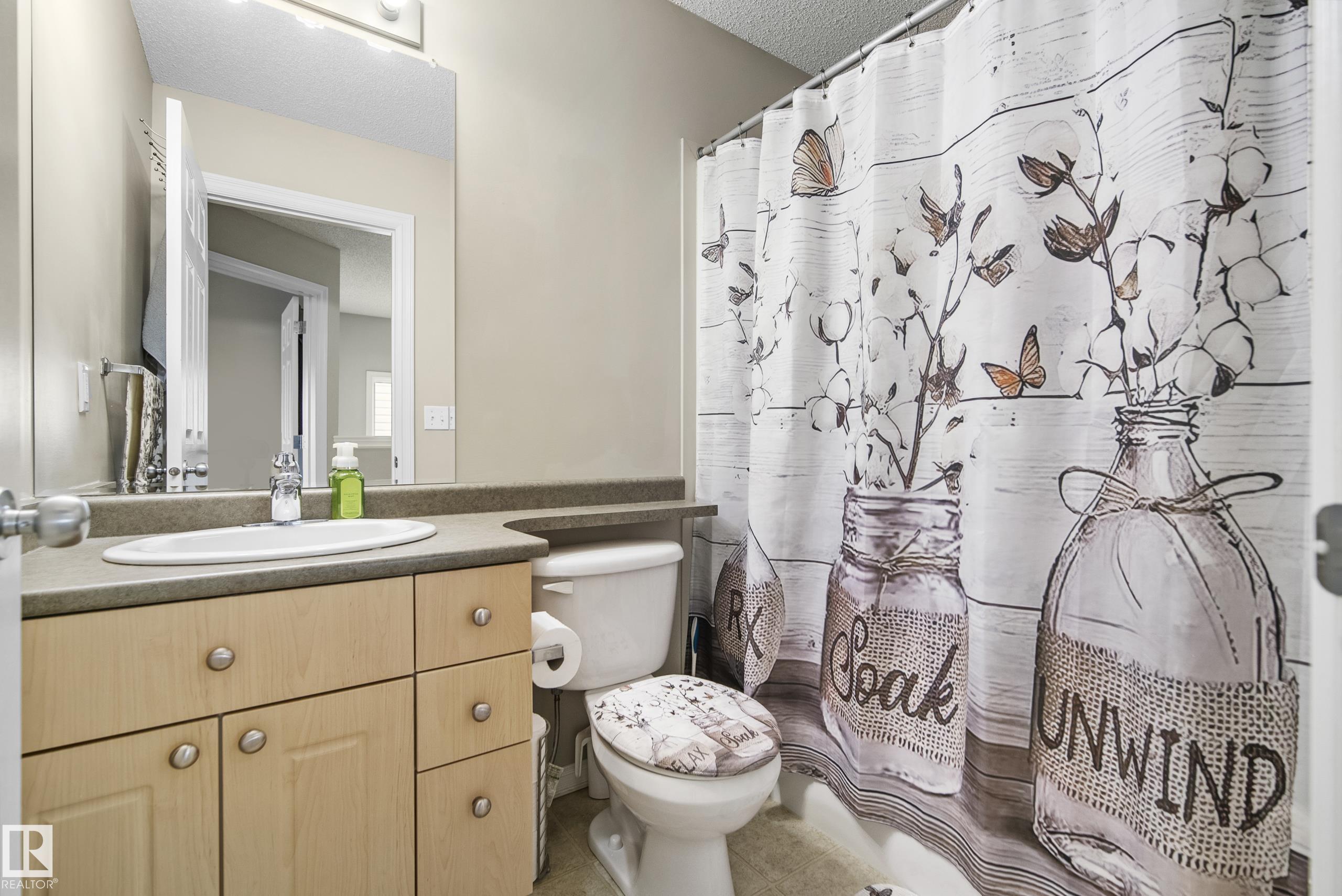 Photo 35 at 21352 90 Avenue NW, Suder Greens, Edmonton