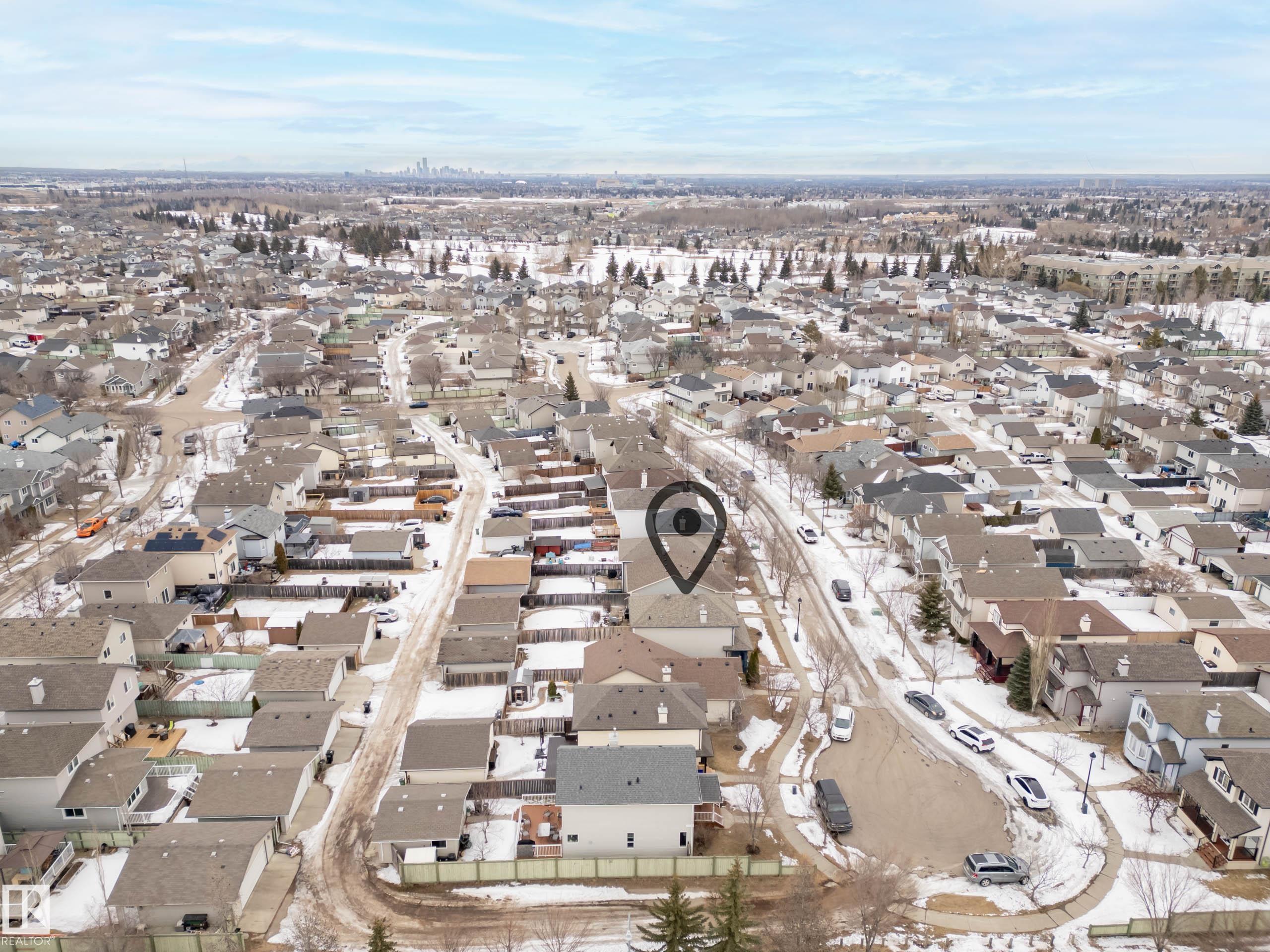 Photo 5 at 21352 90 Avenue NW, Suder Greens, Edmonton