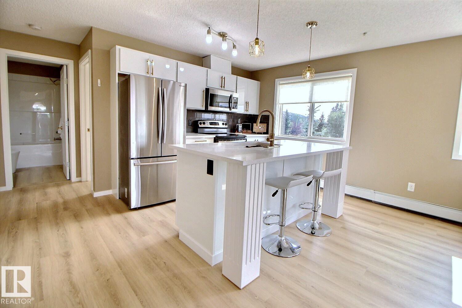 Photo 2 at 266 - 1196 Hyndman Road NW, Canon Ridge, Edmonton