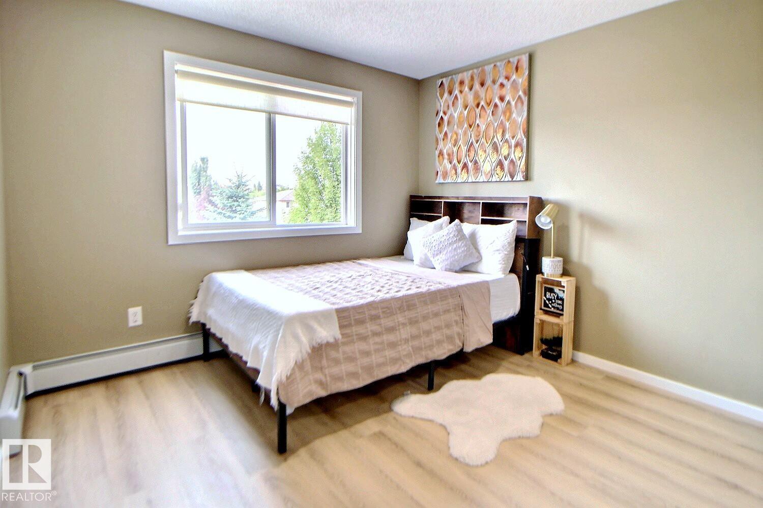 Photo 8 at 266 - 1196 Hyndman Road NW, Canon Ridge, Edmonton