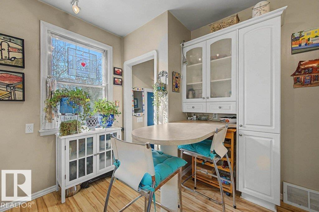 Photo 16 at 9739 85 Avenue NW, Strathcona, Edmonton