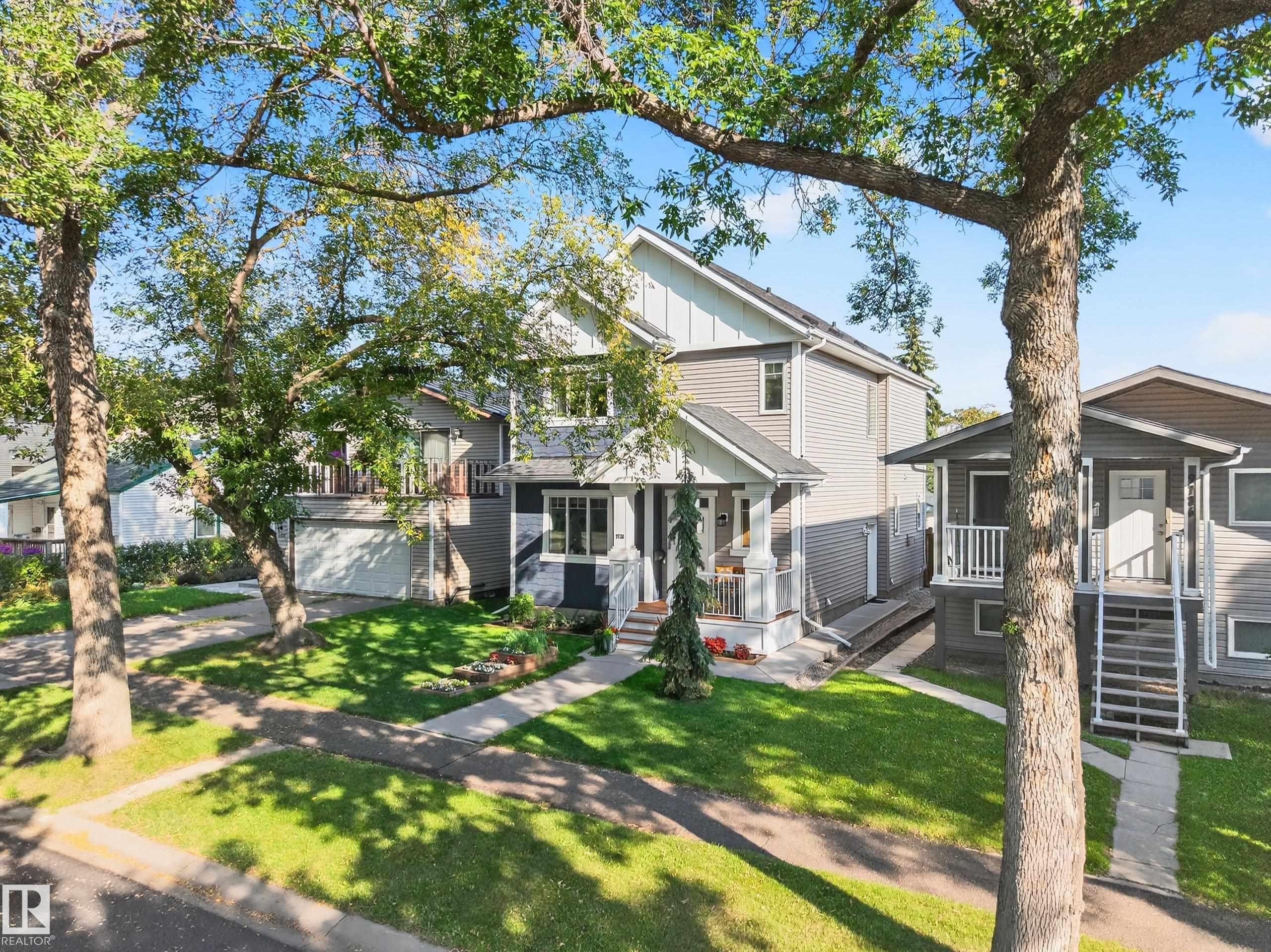 Photo 3 at 9738 75 Avenue NW, Ritchie, Edmonton