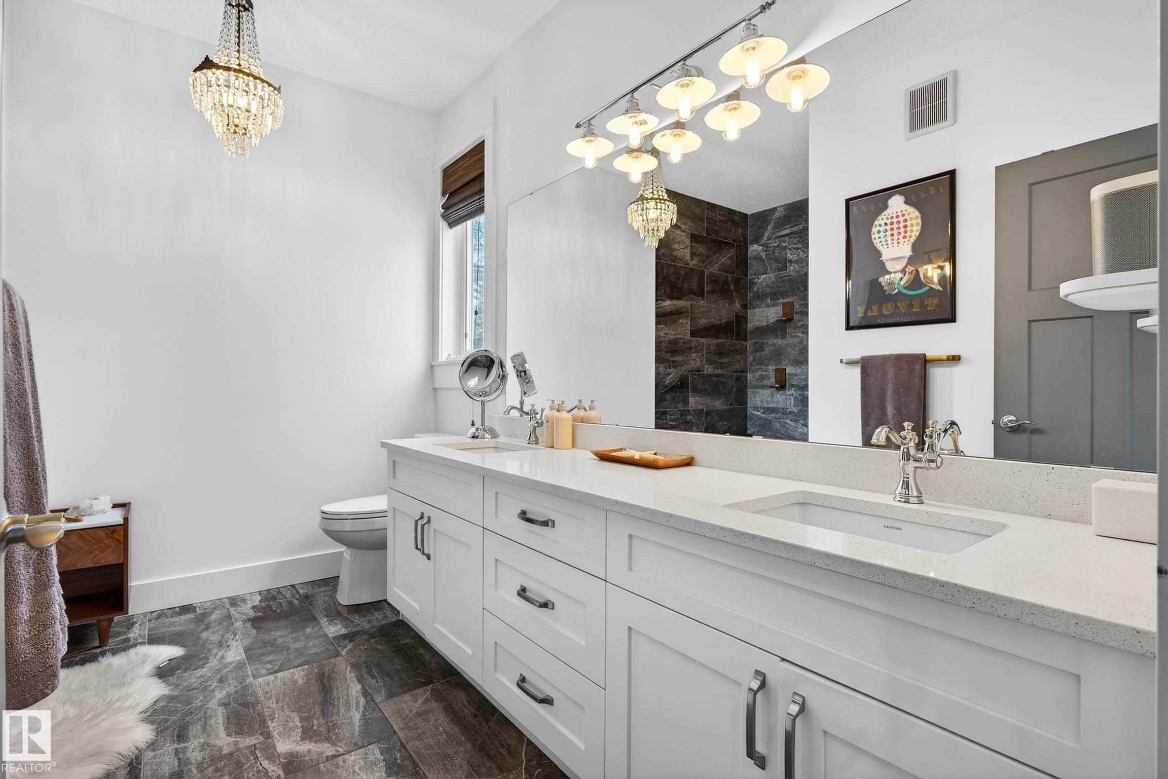 Photo 32 at 9738 75 Avenue NW, Ritchie, Edmonton