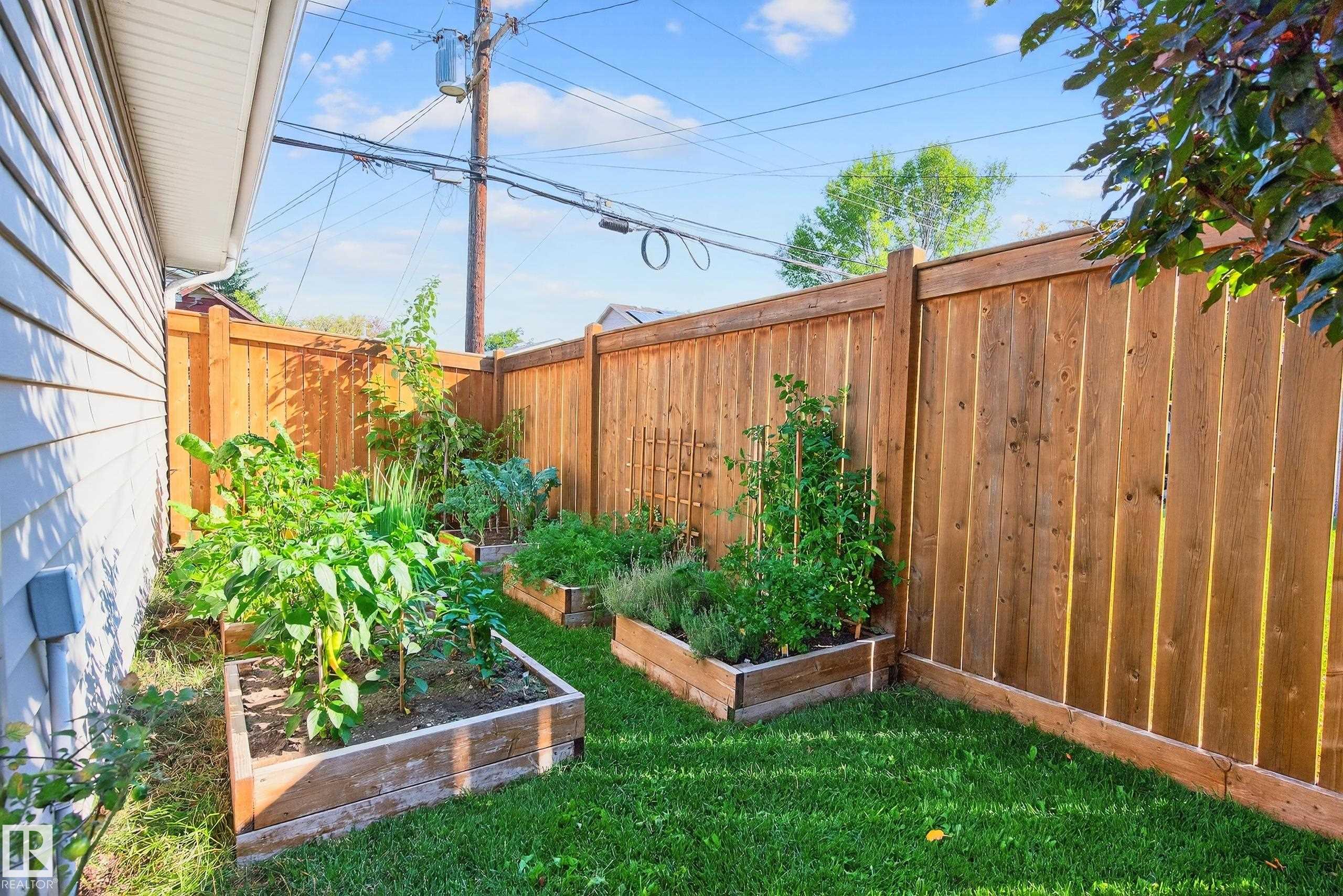 Photo 56 at 9738 75 Avenue NW, Ritchie, Edmonton