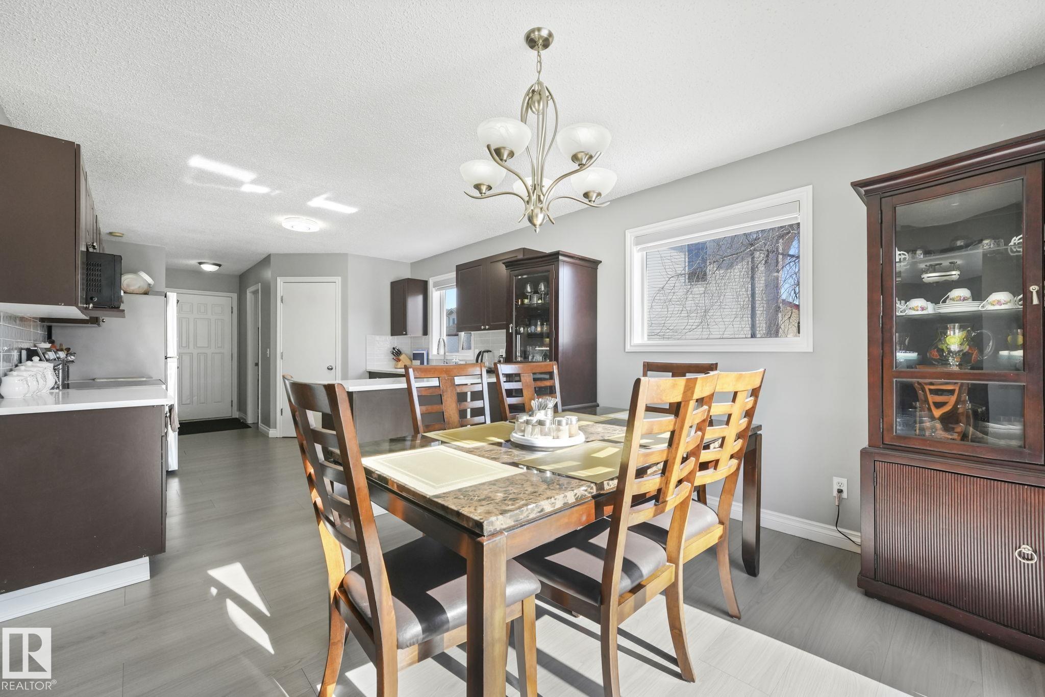 Photo 7 at 3504 21 Street NW, Wild Rose, Edmonton