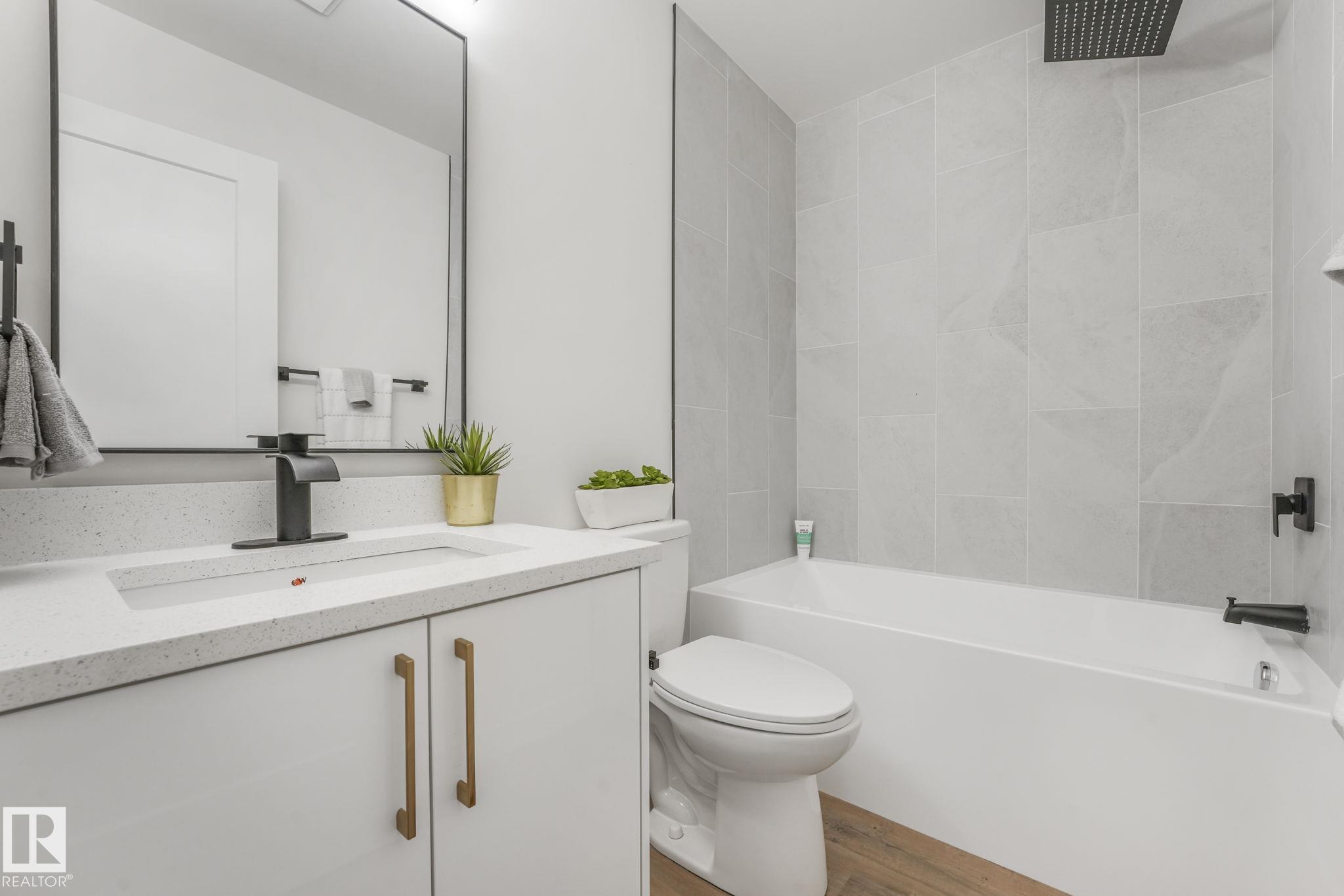 Photo 12 at 199B Homestead Crescent NW, Homesteader, Edmonton