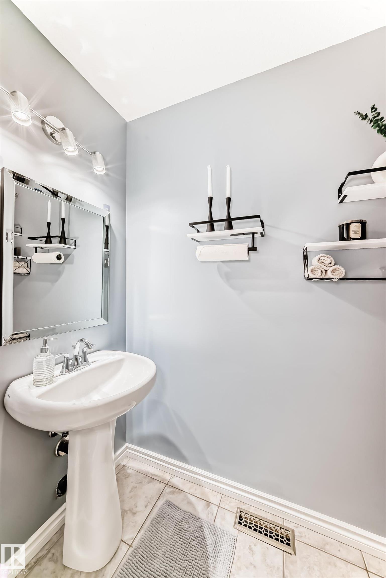 Photo 18 at 1724 64 Street SW, Walker, Edmonton