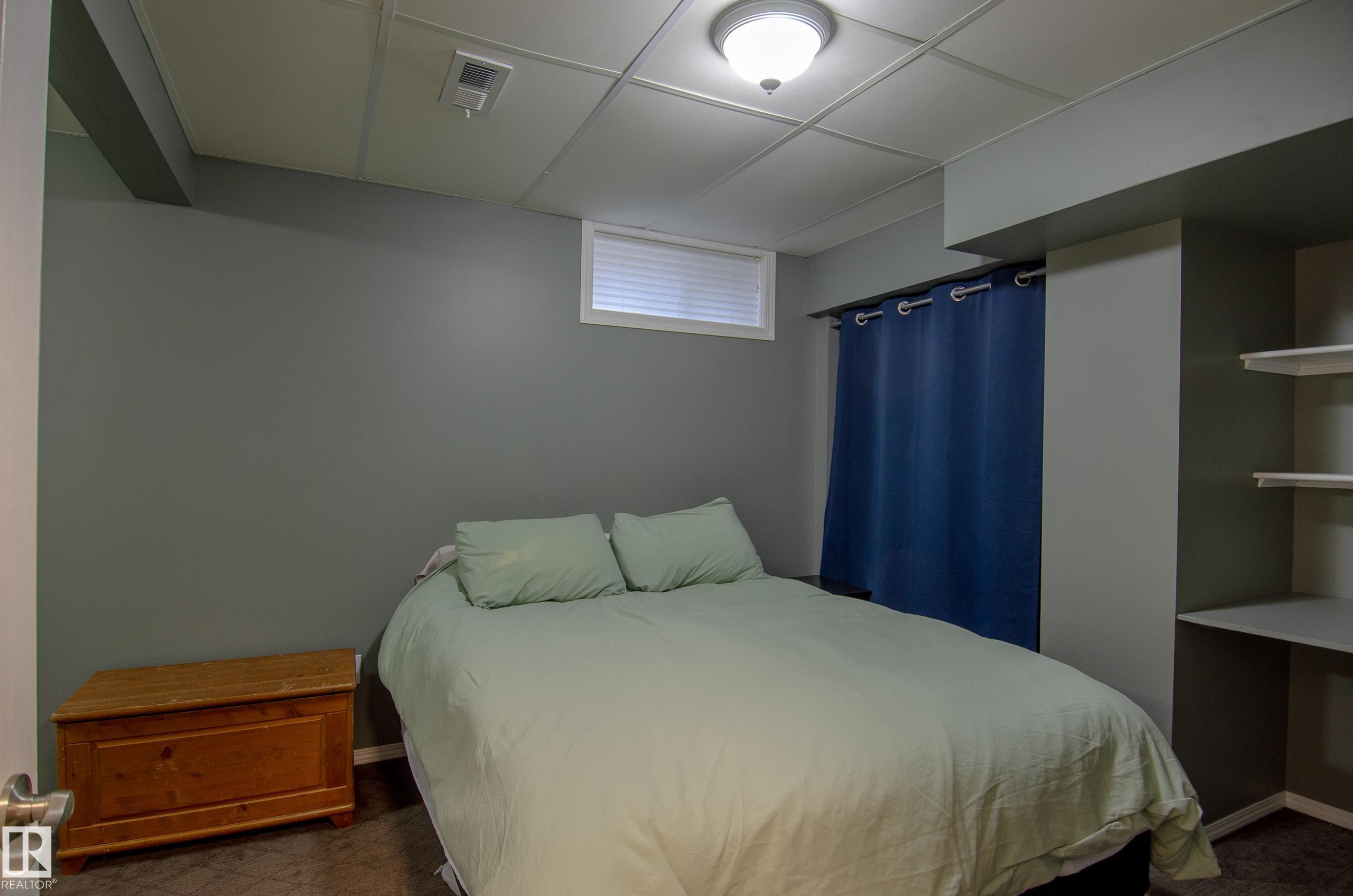 Photo 33 at 3516 13 Avenue NW, Crawford Plains, Edmonton