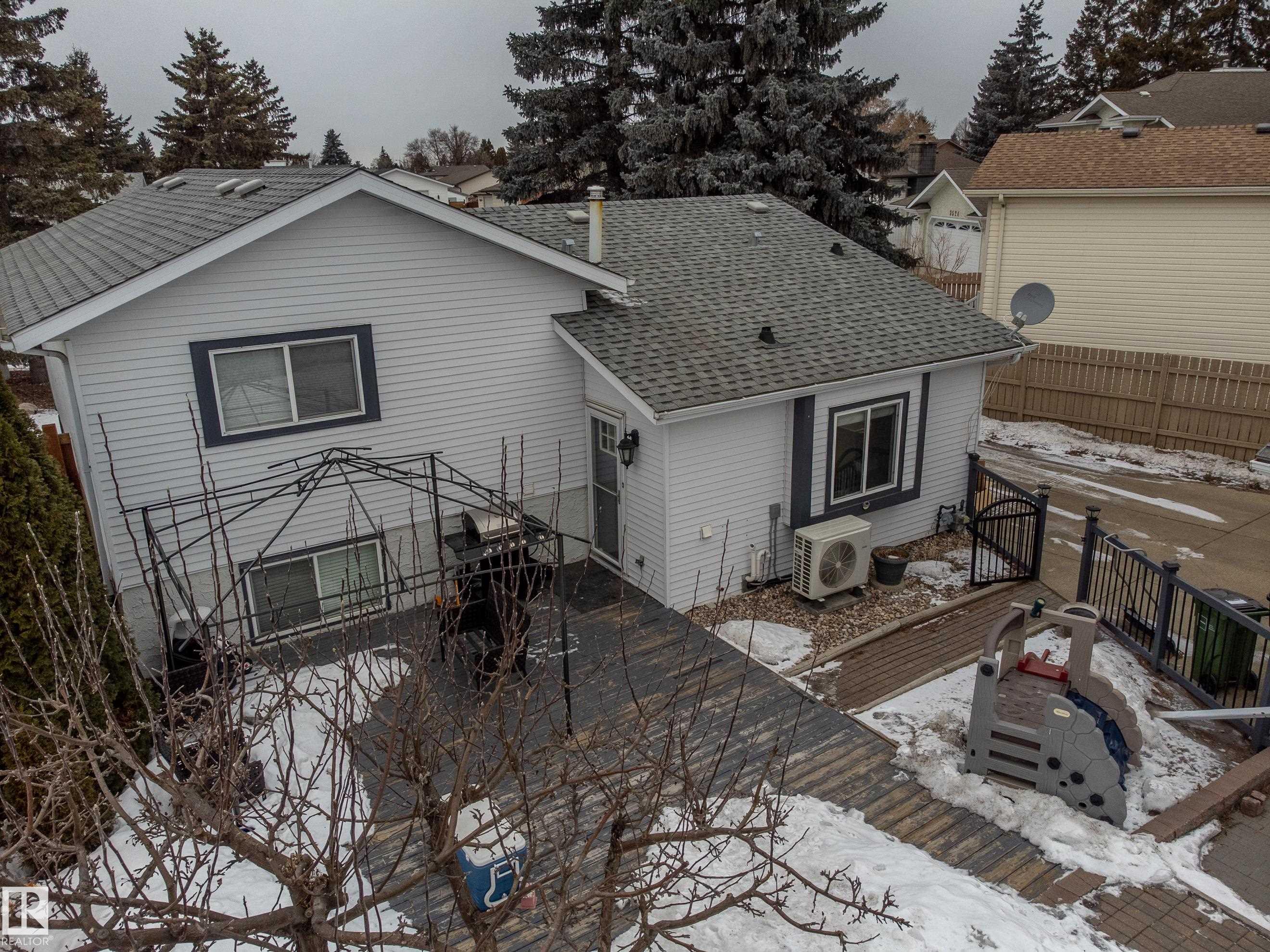 Photo 47 at 3516 13 Avenue NW, Crawford Plains, Edmonton
