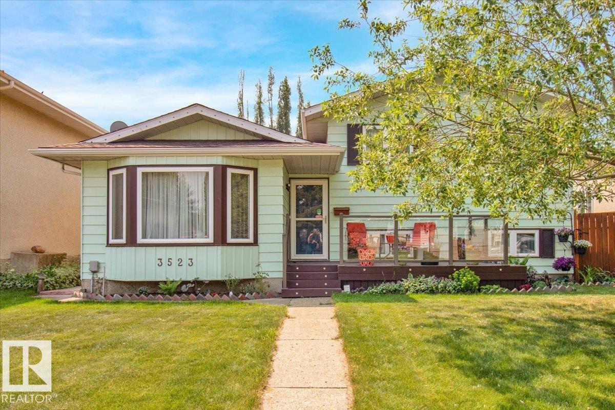 Photo 3 at 3523 18a Avenue NW, Daly Grove, Edmonton