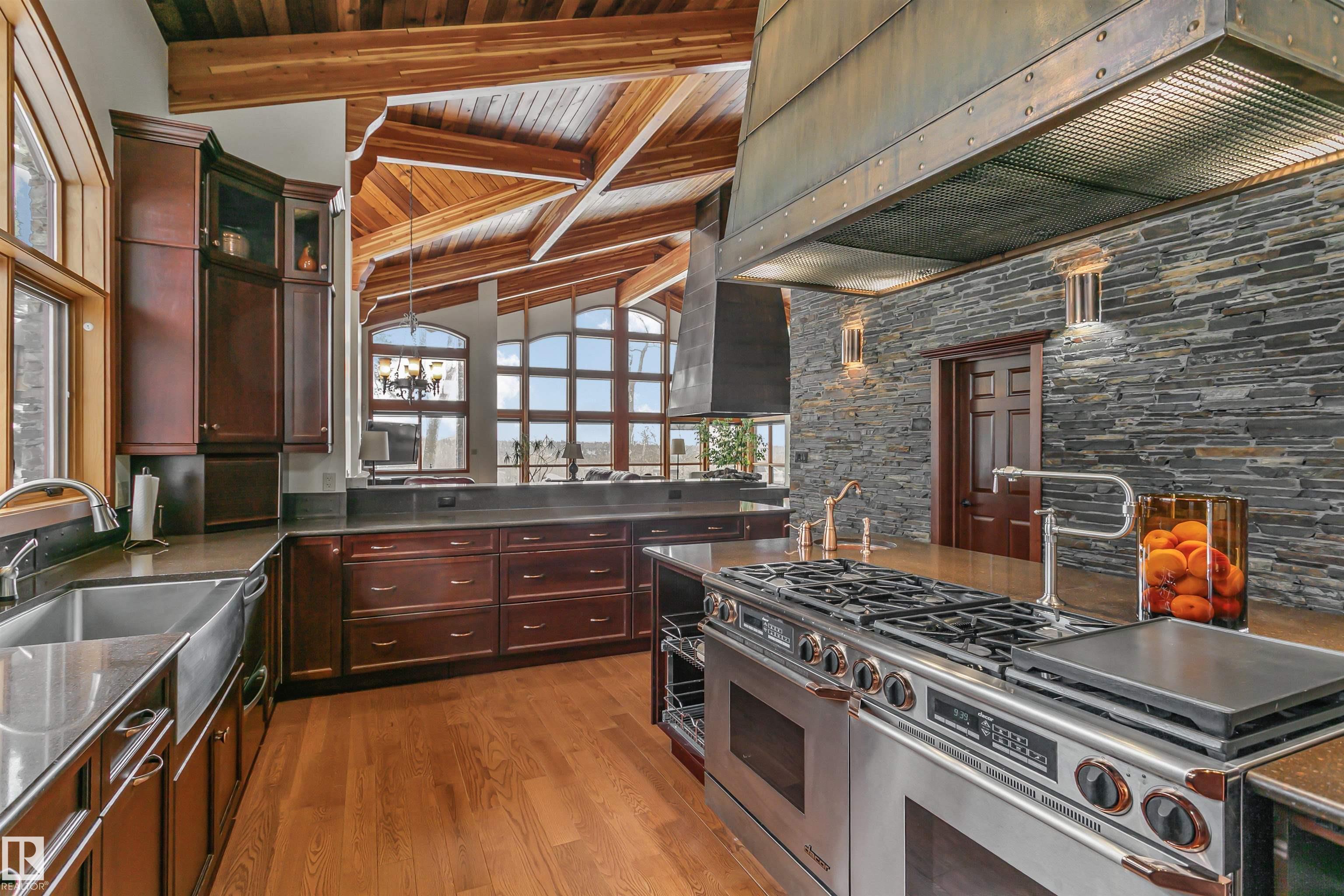 Photo 36 at 12 Wellington Crescent NW, Glenora, Edmonton