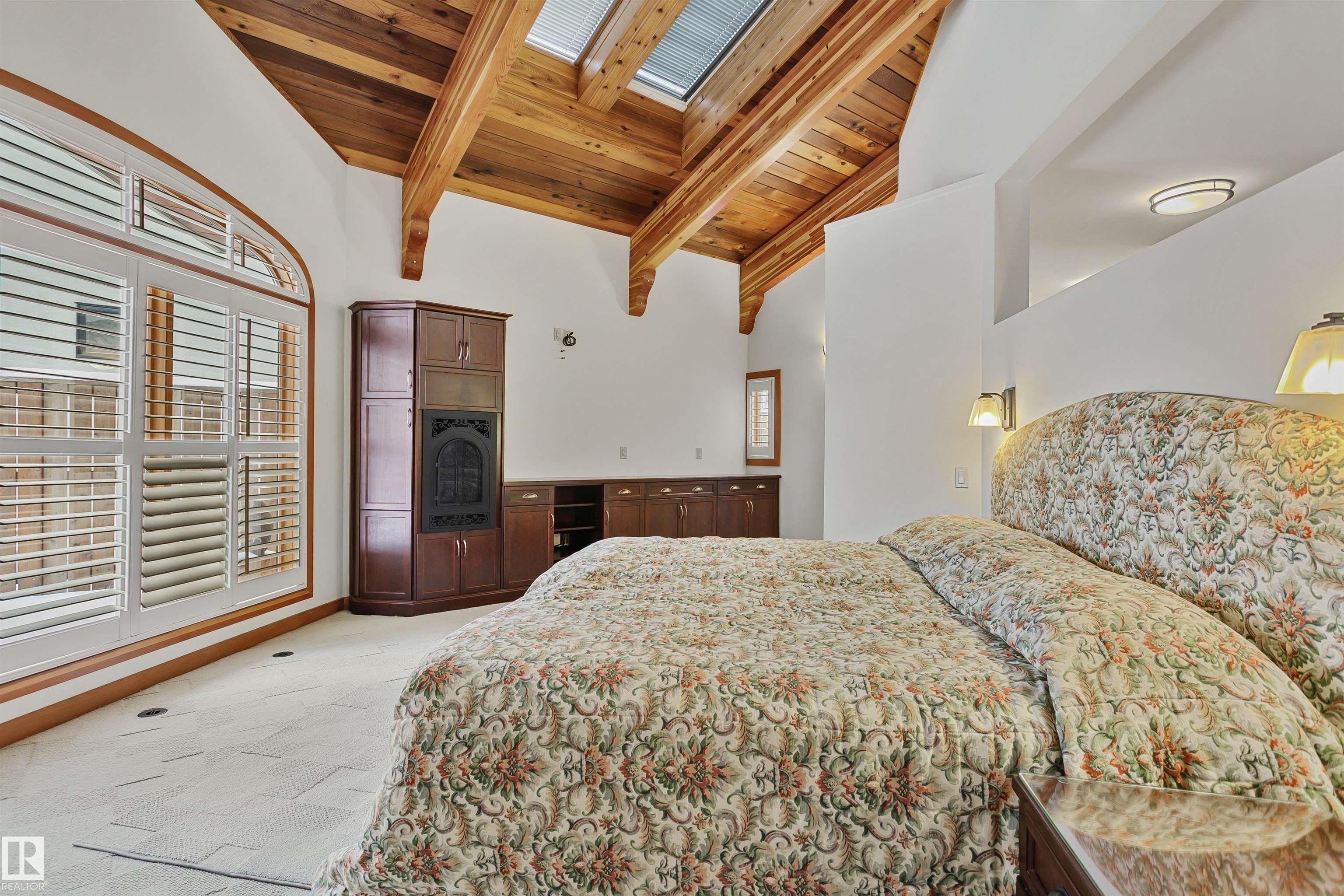 Photo 40 at 12 Wellington Crescent NW, Glenora, Edmonton