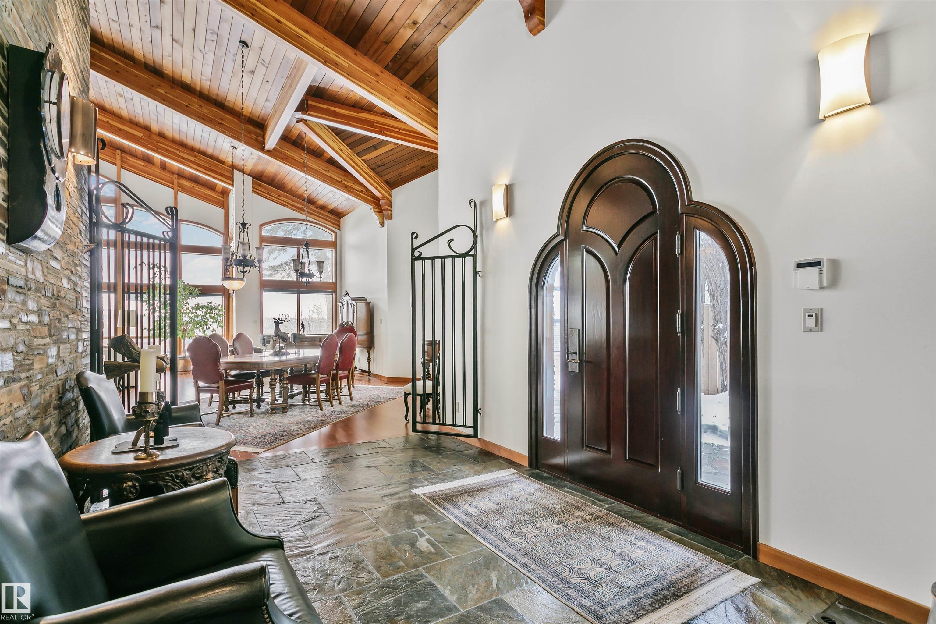 Photo 10 at 12 Wellington Crescent NW, Glenora, Edmonton