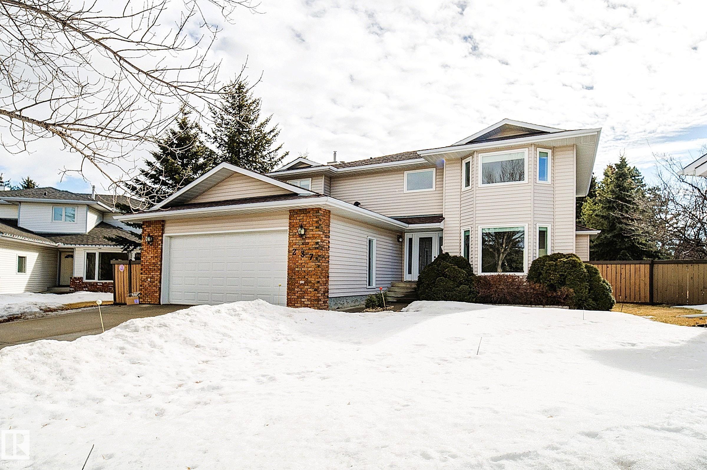 Photo 2 at 237 Bulyea Road NW, Bulyea Heights, Edmonton