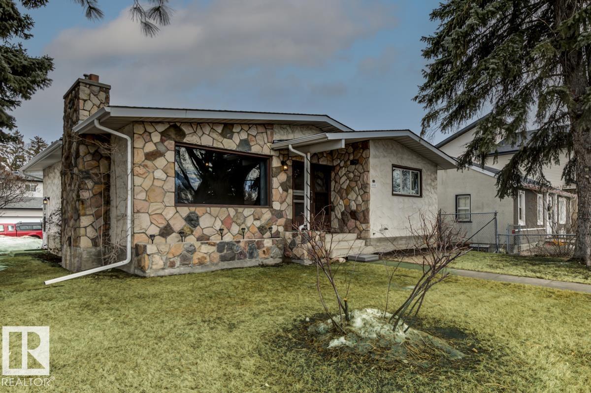 Photo 4 at 4248 114 Avenue NW, Beverly Heights, Edmonton