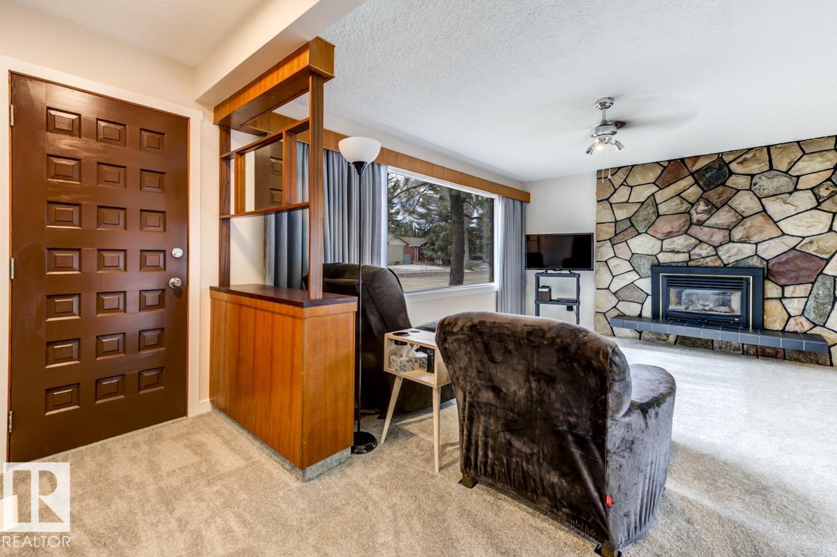 Photo 8 at 4248 114 Avenue NW, Beverly Heights, Edmonton