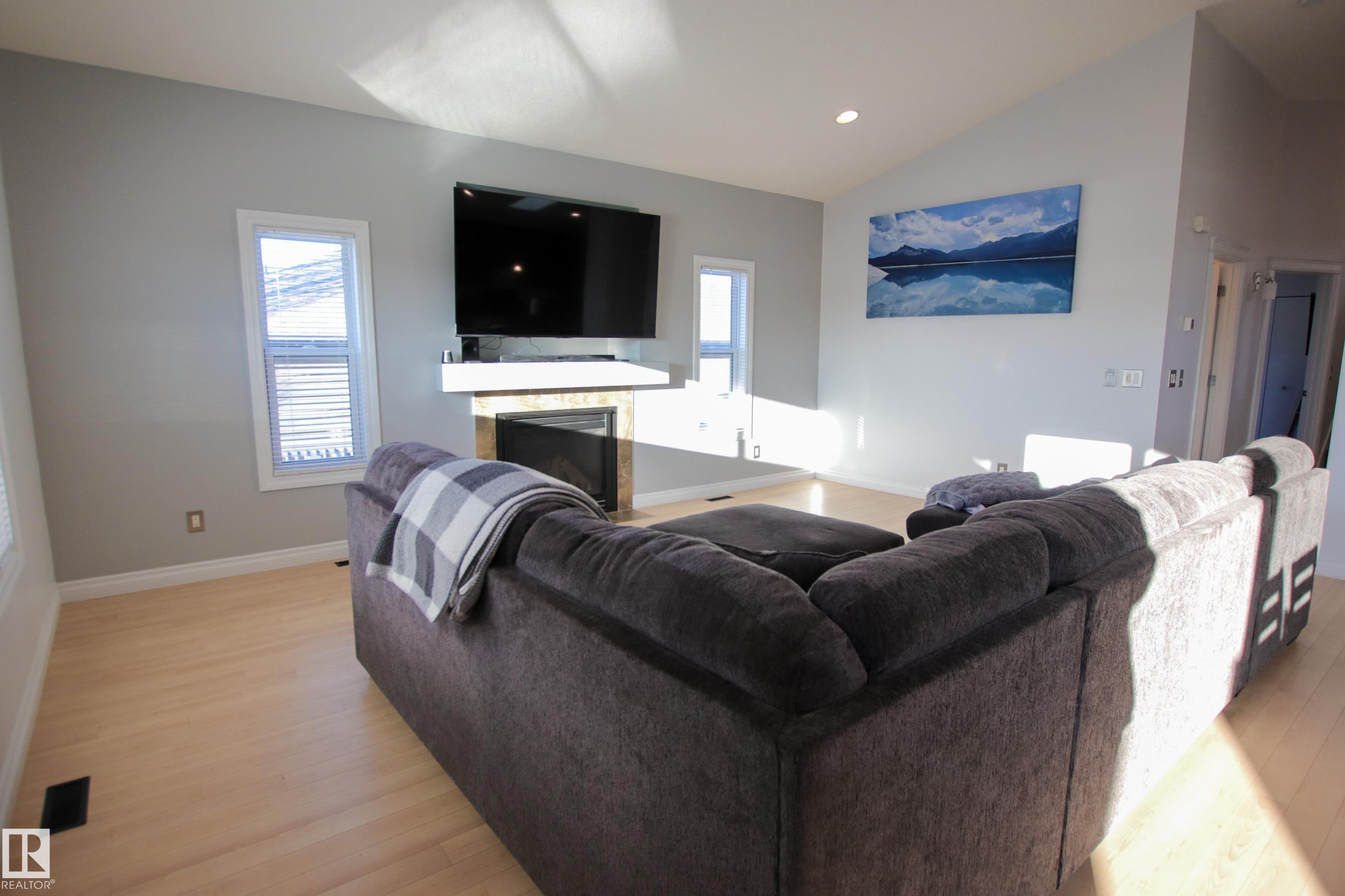 112 Houle Drive, Morinville