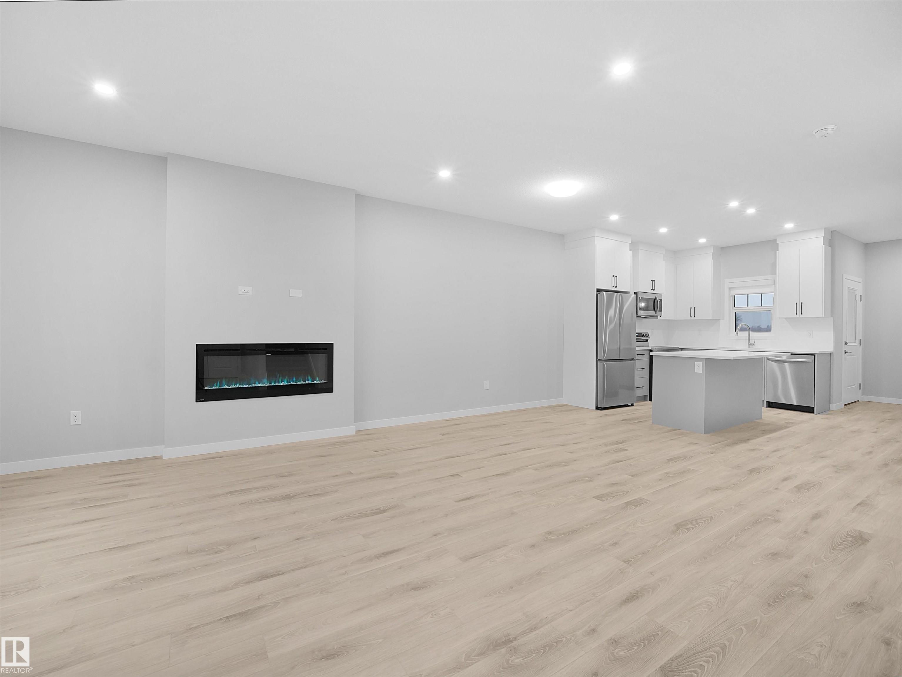 Photo 5 at 3272 Dallas Schmidt Drive NW, Griesbach, Edmonton