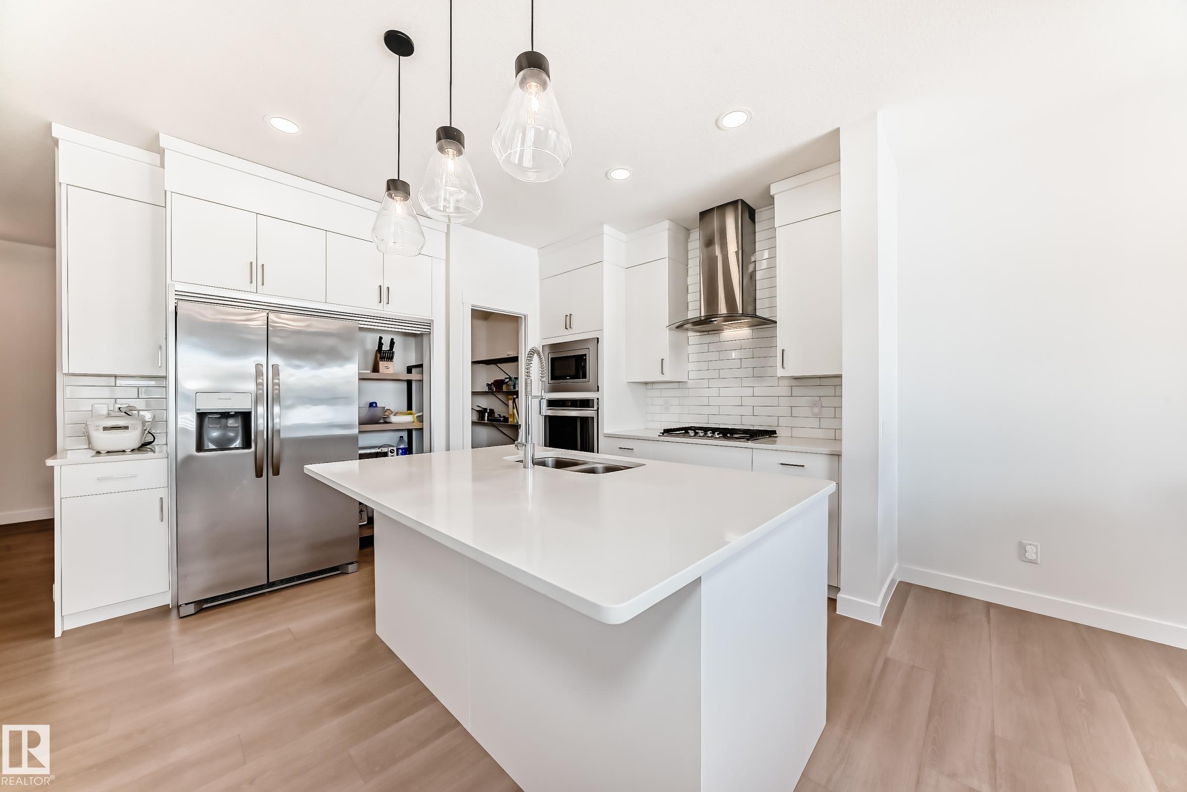 Photo 4 at 17532 49 Street NW, Cy Becker, Edmonton